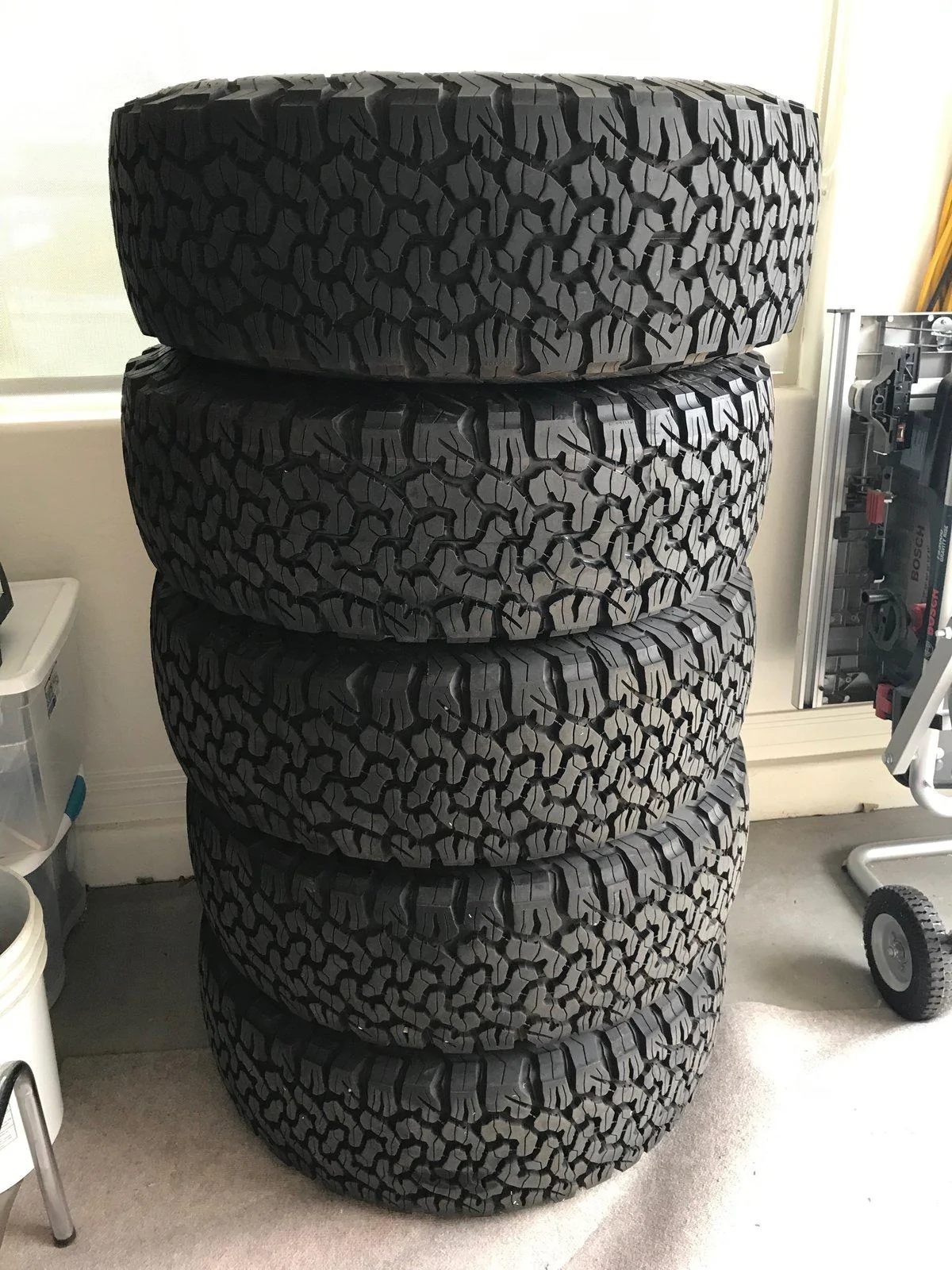 Jeep Wrangler JL 2019 Factory Wheels IMG_2871