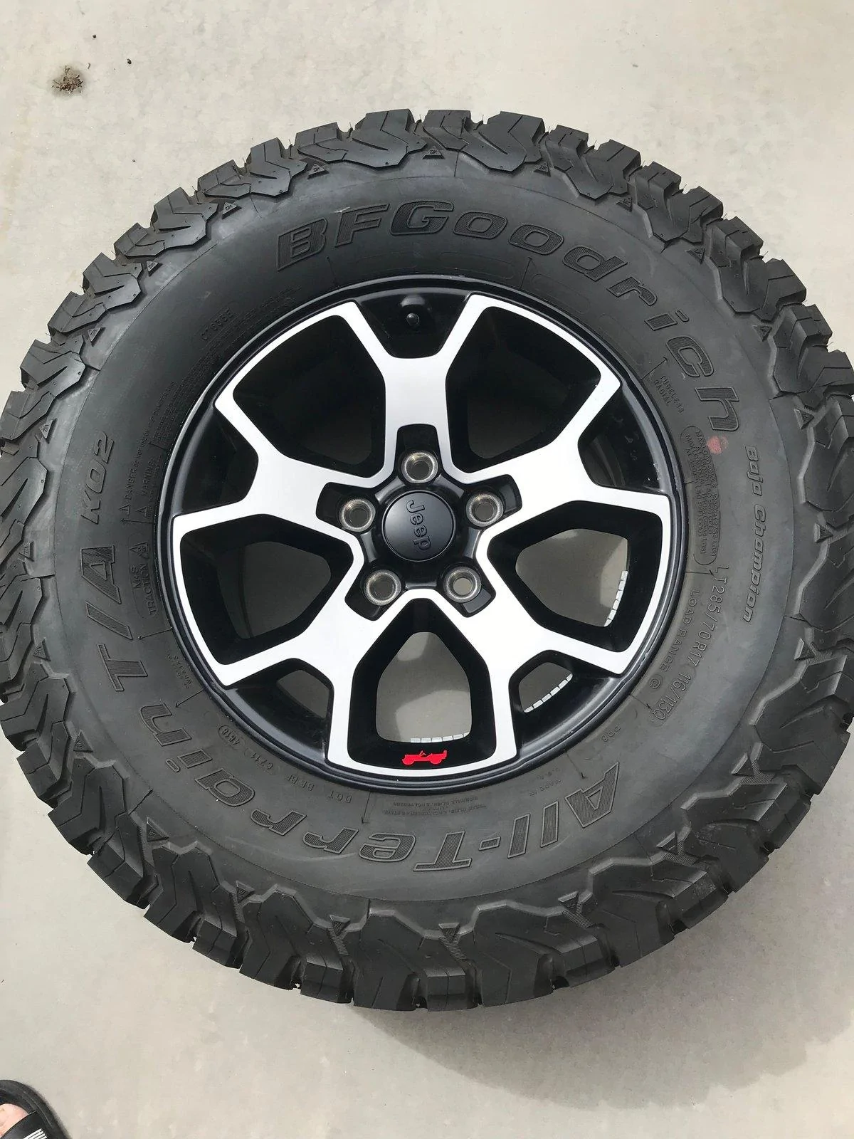Jeep Wrangler JL 2019 Factory Wheels IMG_2875