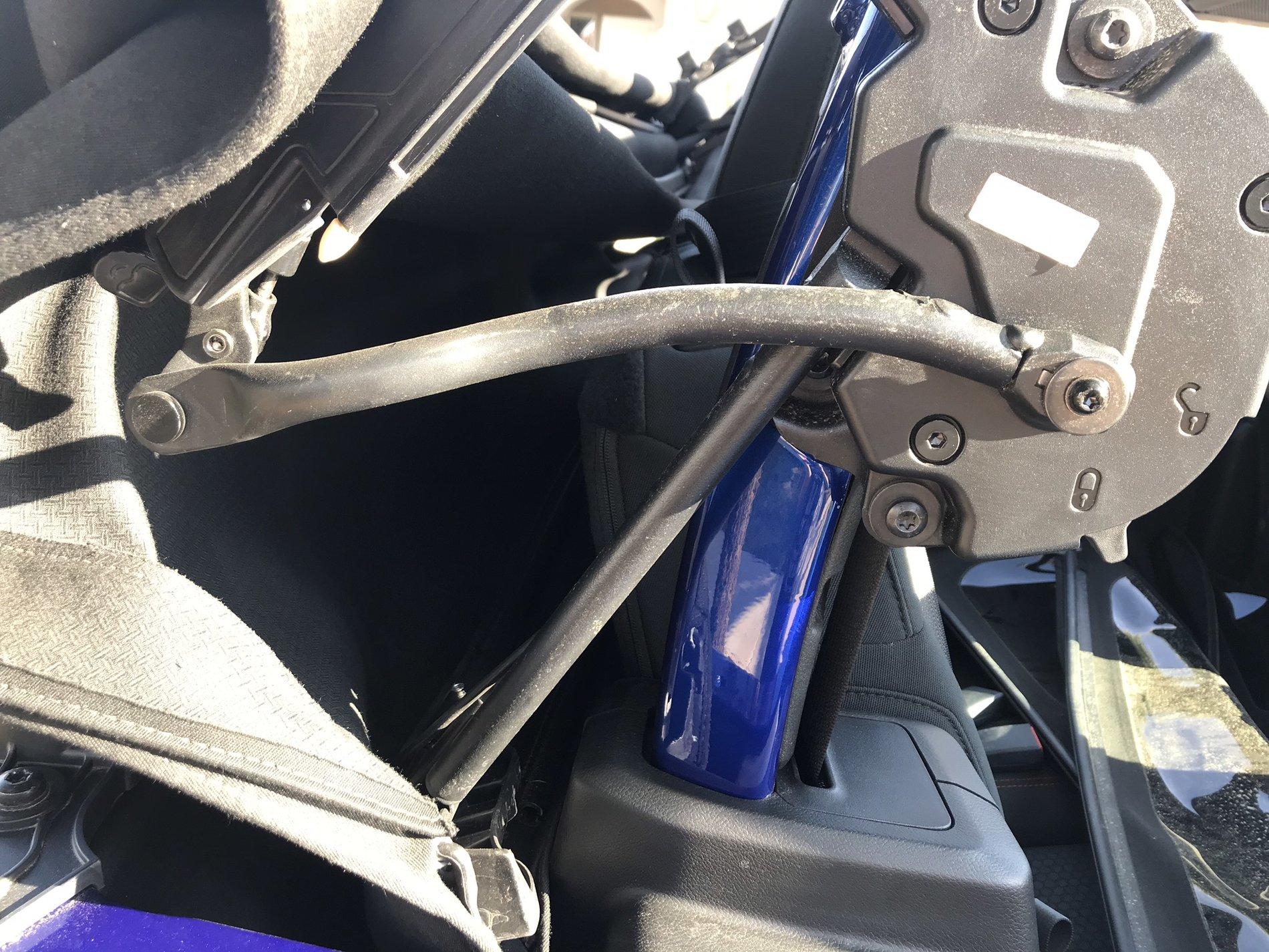 Jeep Wrangler JL Broken Soft Top Frame From Sunrider Position IMG_0882.JPEG