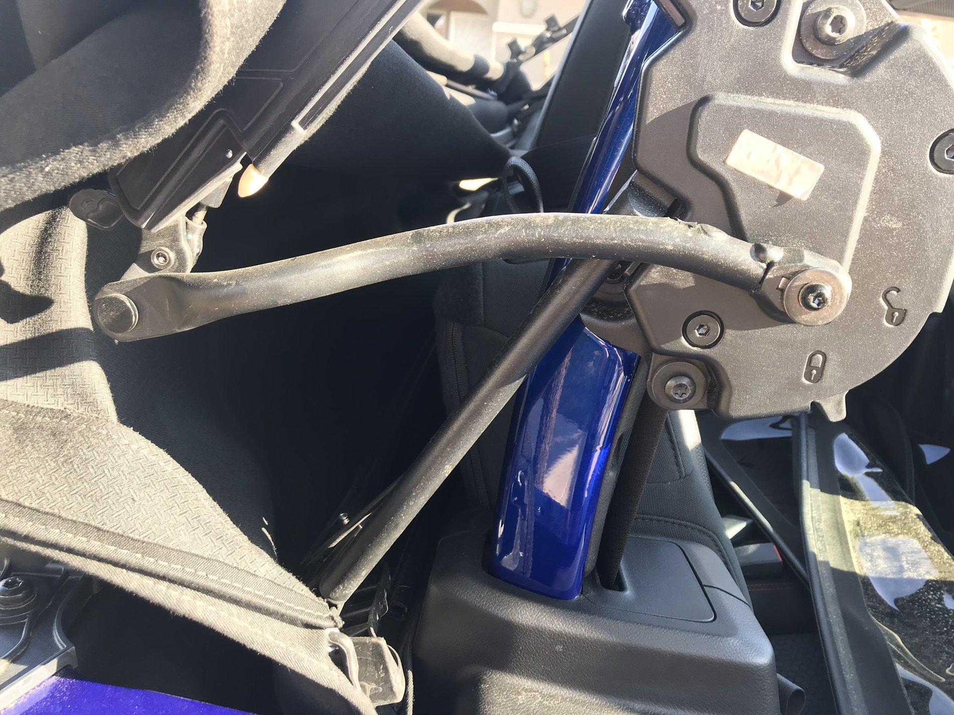 Jeep Wrangler JL Broken Soft Top Frame From Sunrider Position IMG_0883.JPEG