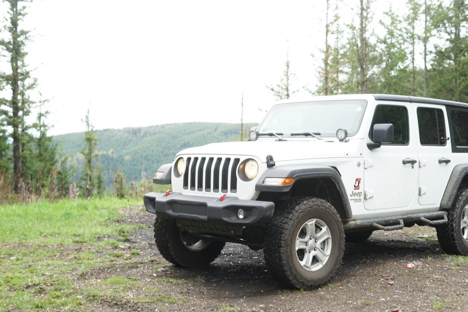 Jeep Wrangler JL Installing Rubi shocks on sport installation help? DSC03250