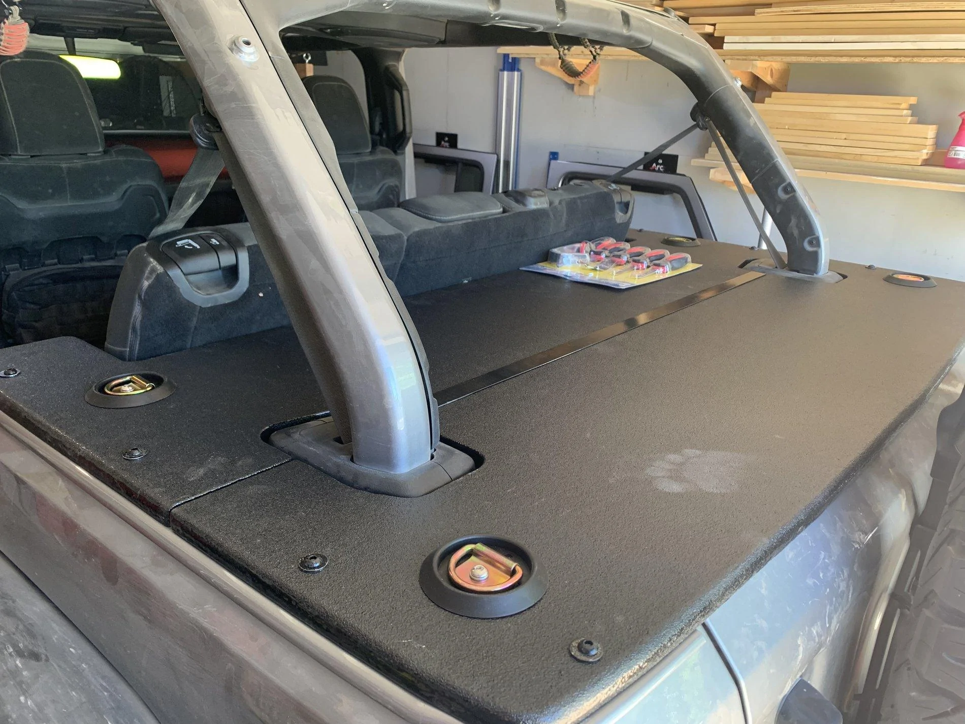 Jeep Wrangler JL Custom cargo "security" enclosure for under $100 2019-06-24 11.44.49