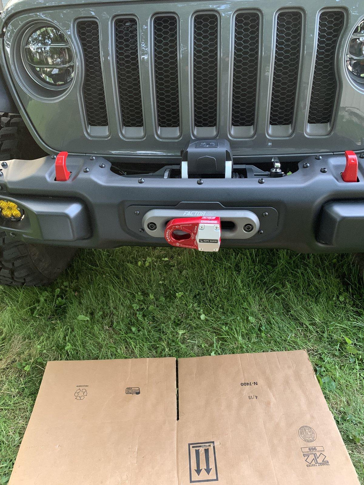 Jeep Wrangler JL Maximus-3 JL Winch Plate & Accessories DF4A964B-67BA-40A0-A2EB-802EF1270D19