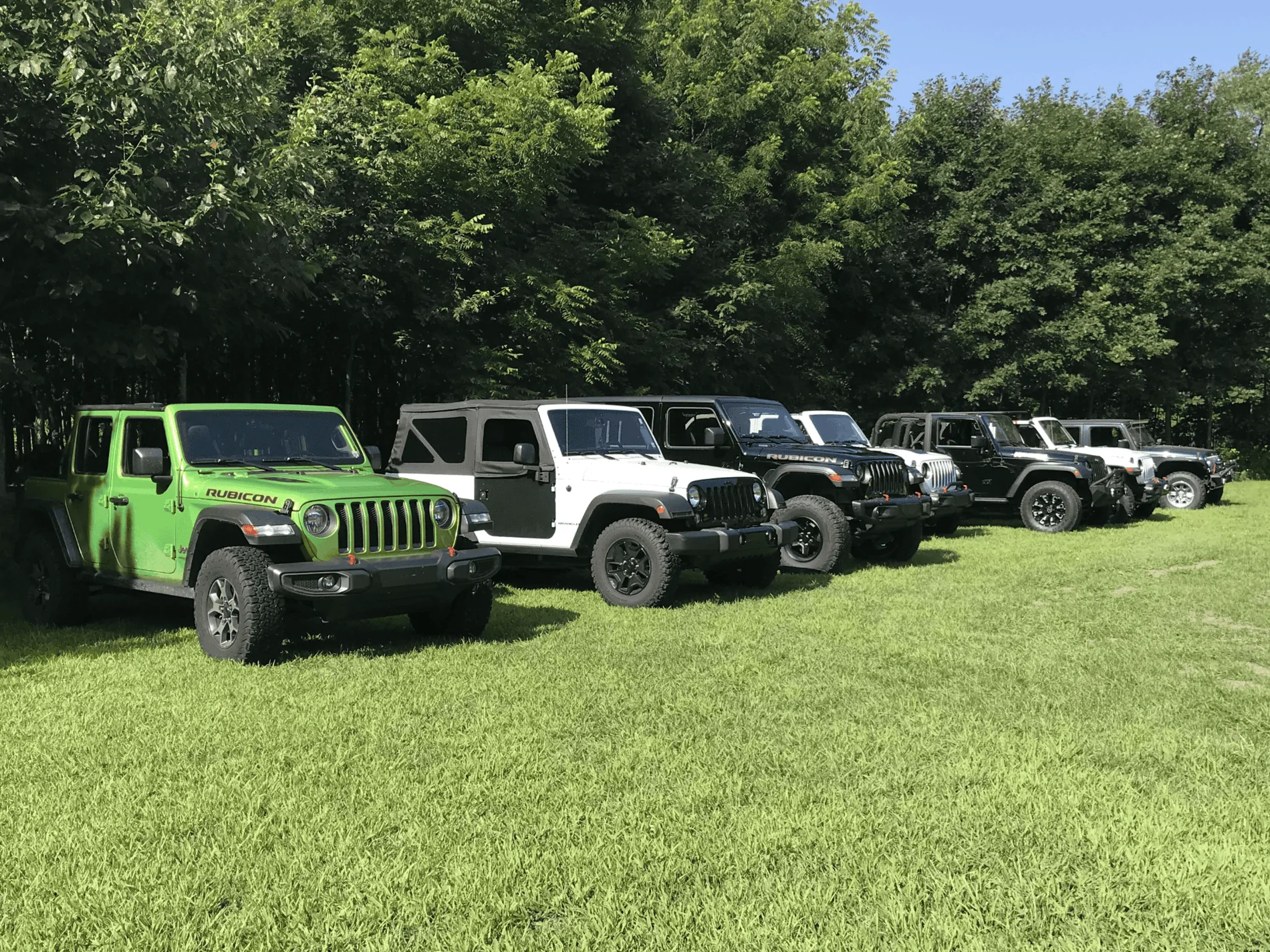Jeep Wrangler JL First Opportunity to Off-road A4F8BBAE-0735-4476-AB55-7354C72491A6