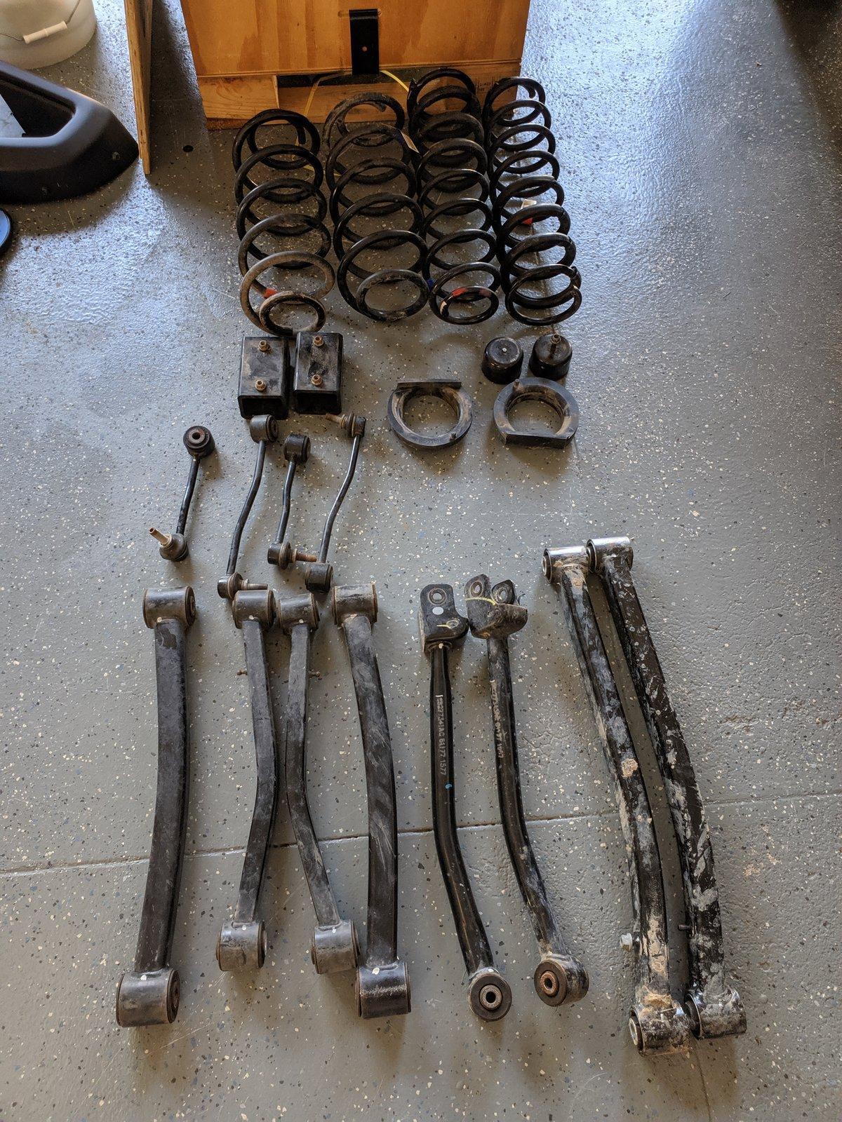 Jeep Wrangler JL Mopar lift kit (almost complete), Rancho Spring Pads IMG_20190801_172252