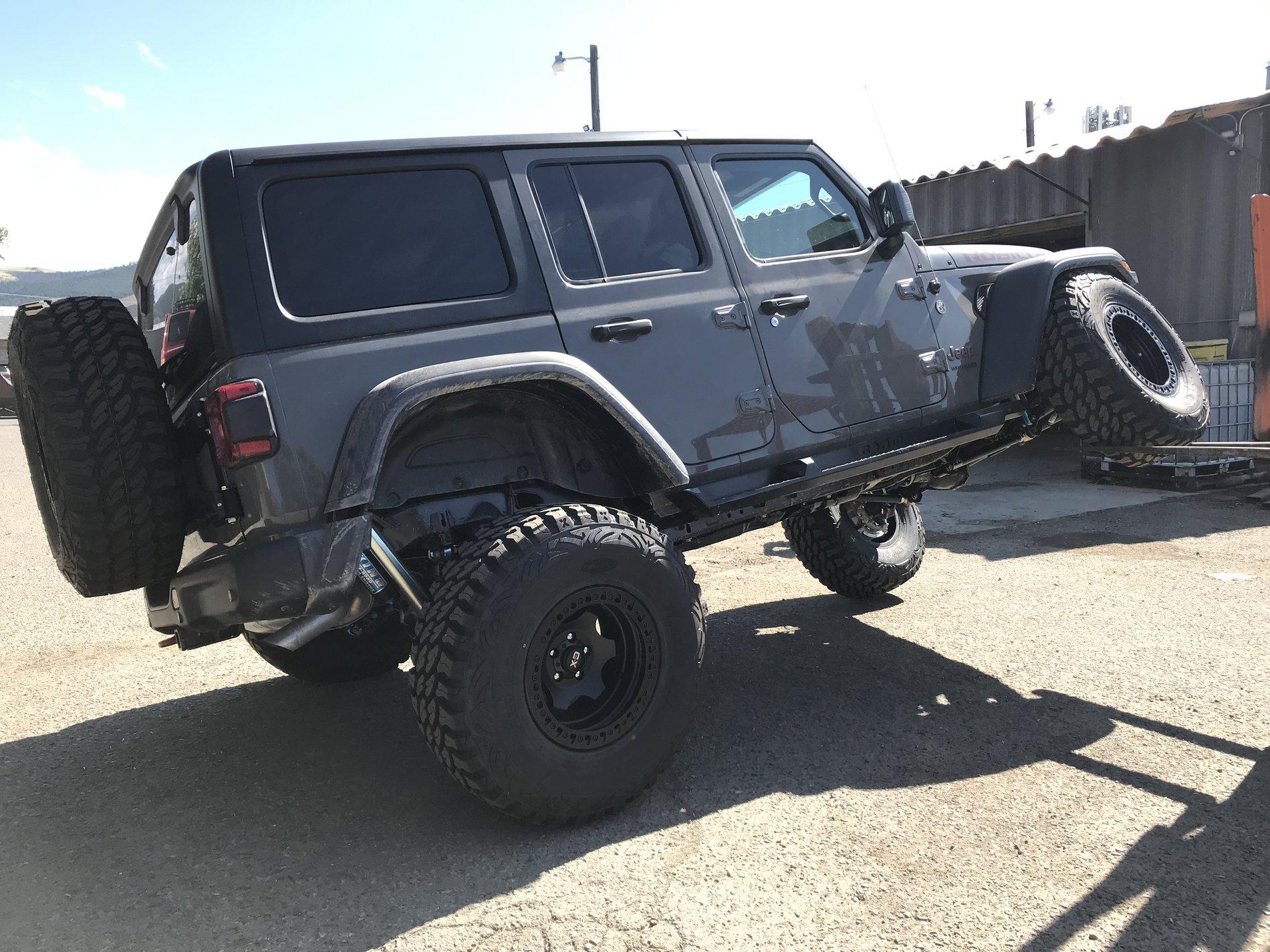 Jeep Wrangler JL EVO 3.5 installed, but.... IMG_4591