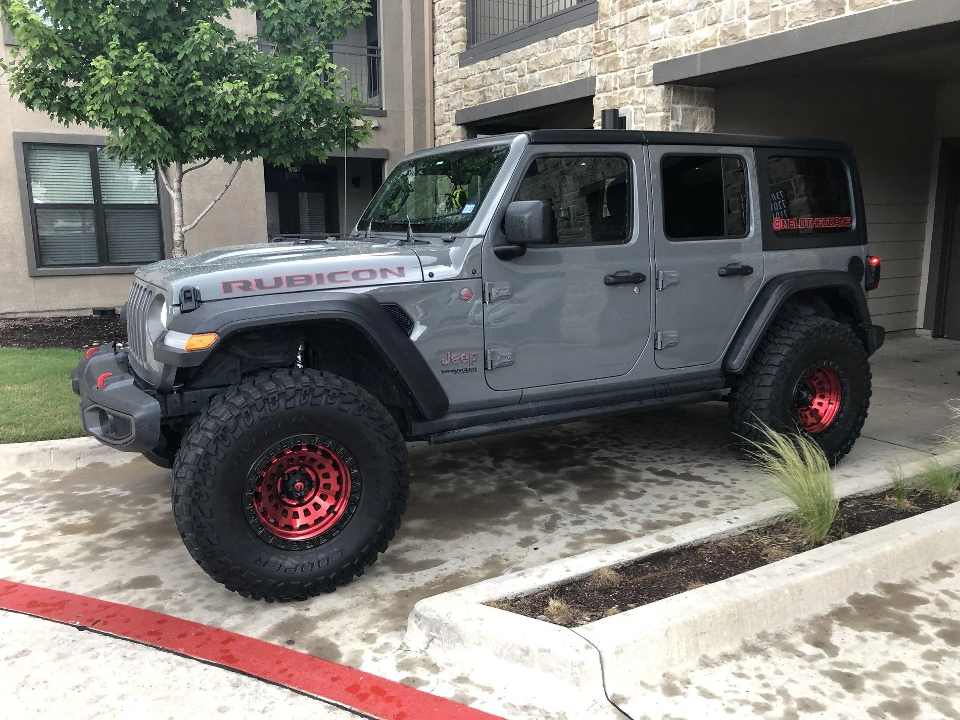 Jeep Wrangler JL Sting Grey opinions? 2916F687-0FC6-4BB5-9757-0E673B1B72E6