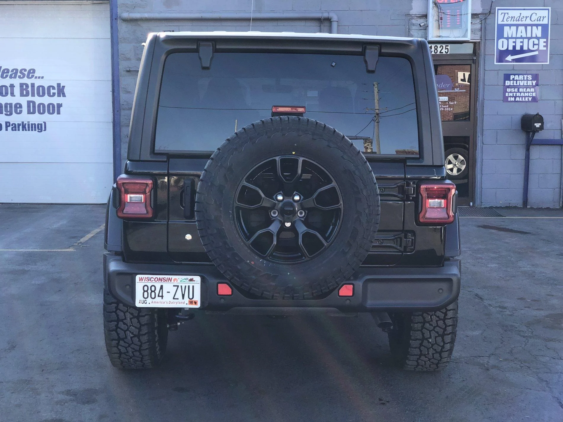 Jeep Wrangler JL Largest Tire on JLU Sahara - Stock Rims & no lift C771FBC2-E6BA-4C41-9E63-D3373D8BF9E5