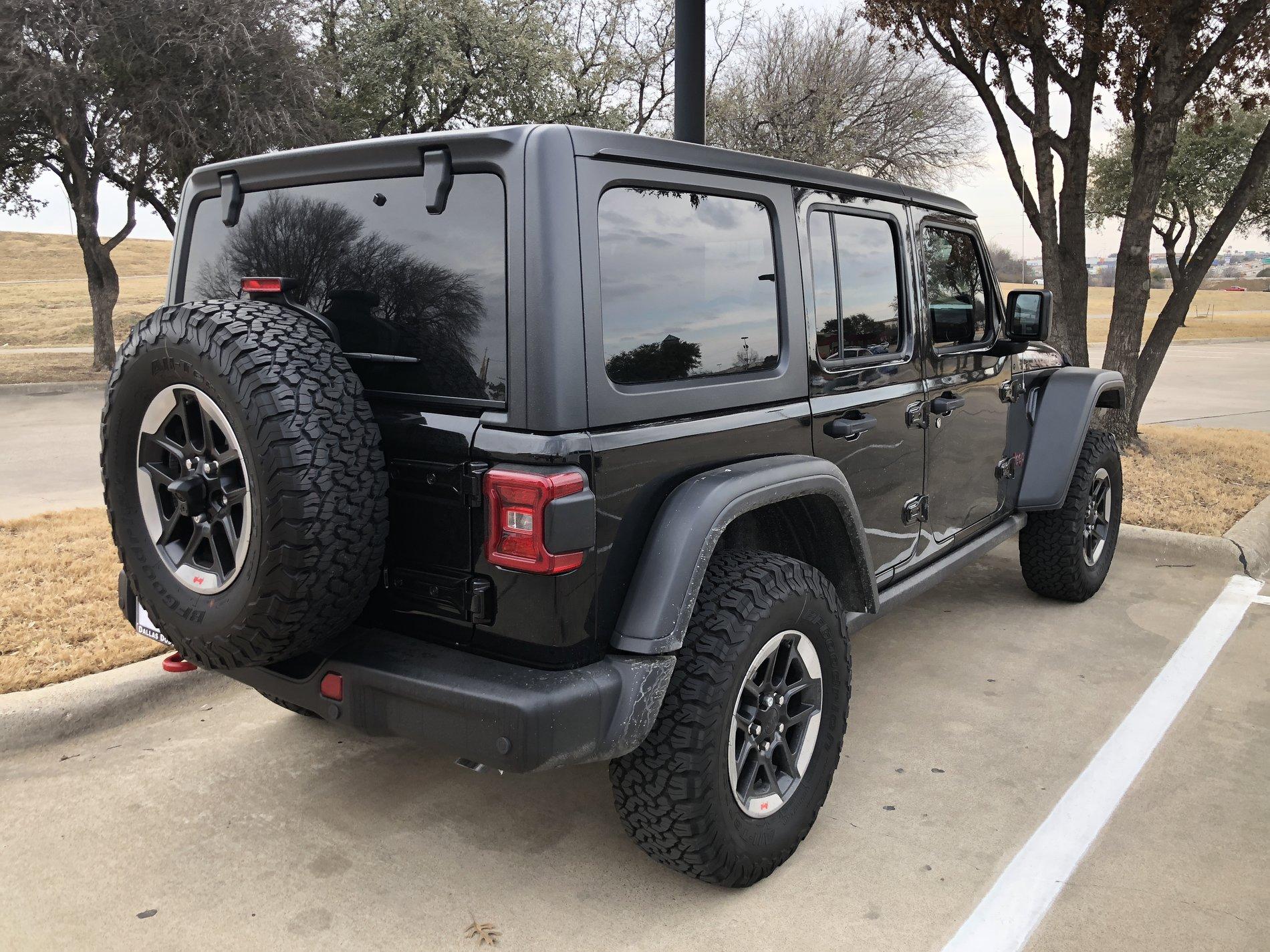 Jeep Wrangler JL Tint Type: Ceramic vs. Nano Carbon 6FDB5CAB-DBEB-4DC2-82A7-89B696BFC7AE