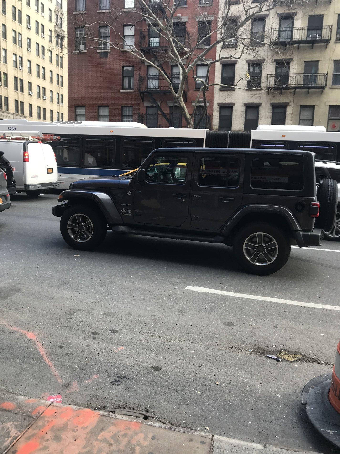 Jeep Wrangler JL Have you spotted any yet? DBF8DCB3-7242-406F-9D63-71F2794BDB97