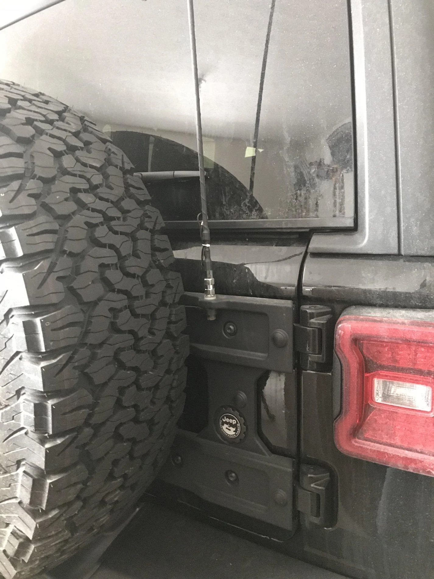 Jeep Wrangler JL CB Radio Install FA9365C0-2F81-4B62-A972-740E7F54445A