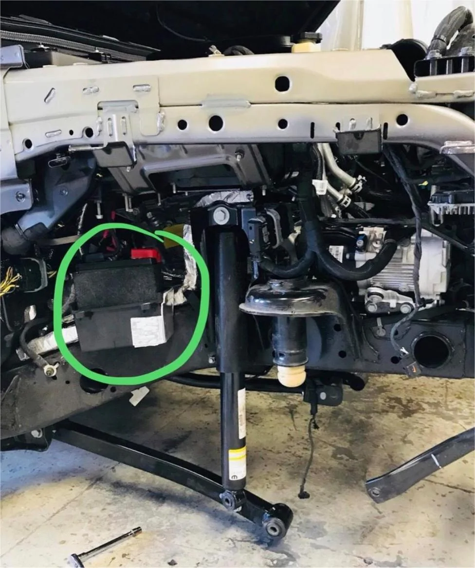 Jeep Wrangler JL Battery Level Charging Low 09900