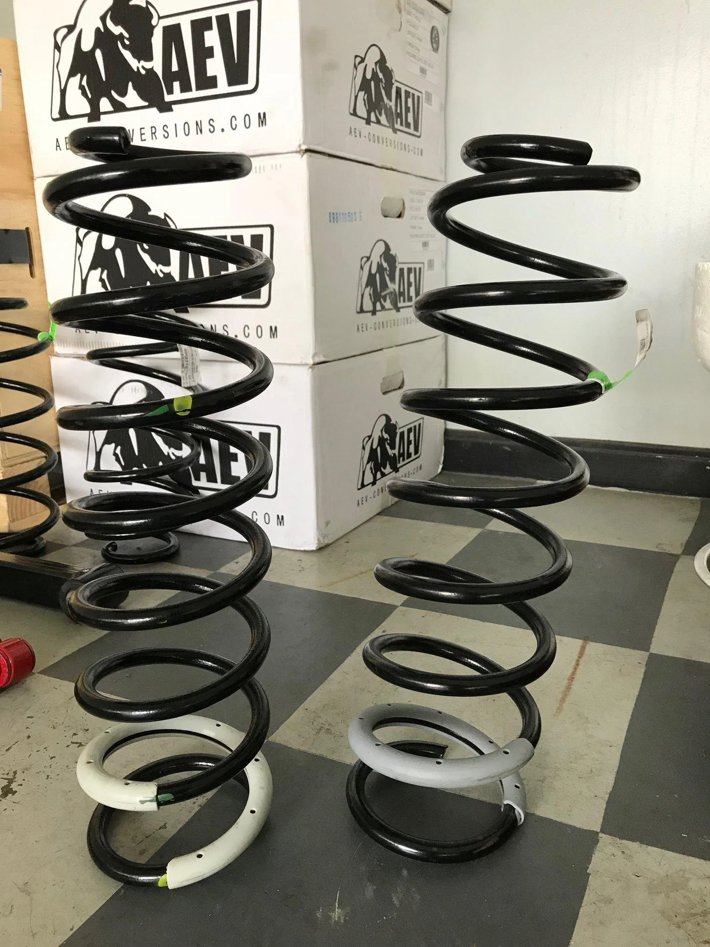 Jeep Wrangler JL My stock Rubicon springs (strange) IMG_2339