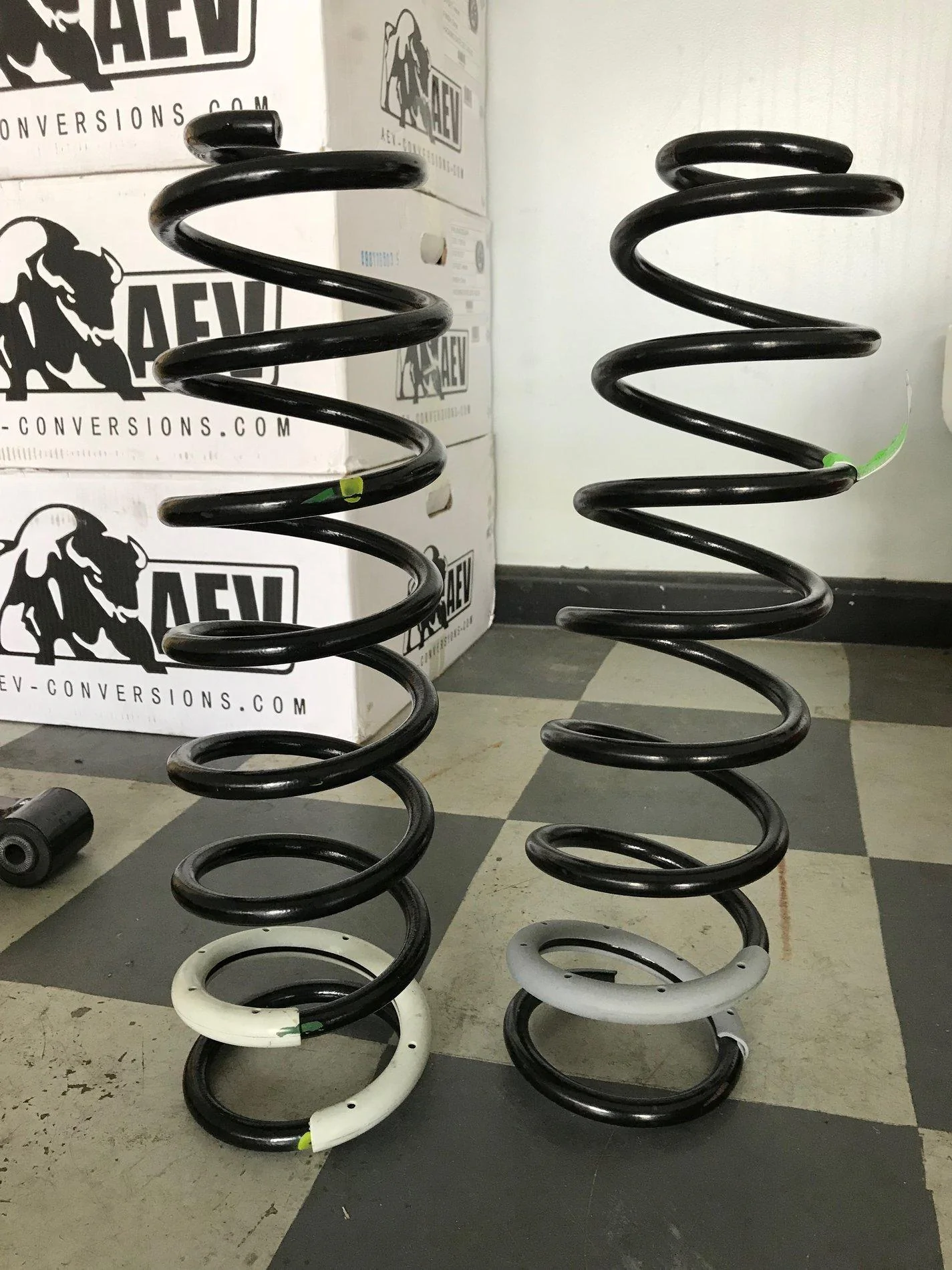 Jeep Wrangler JL My stock Rubicon springs (strange) IMG_2341
