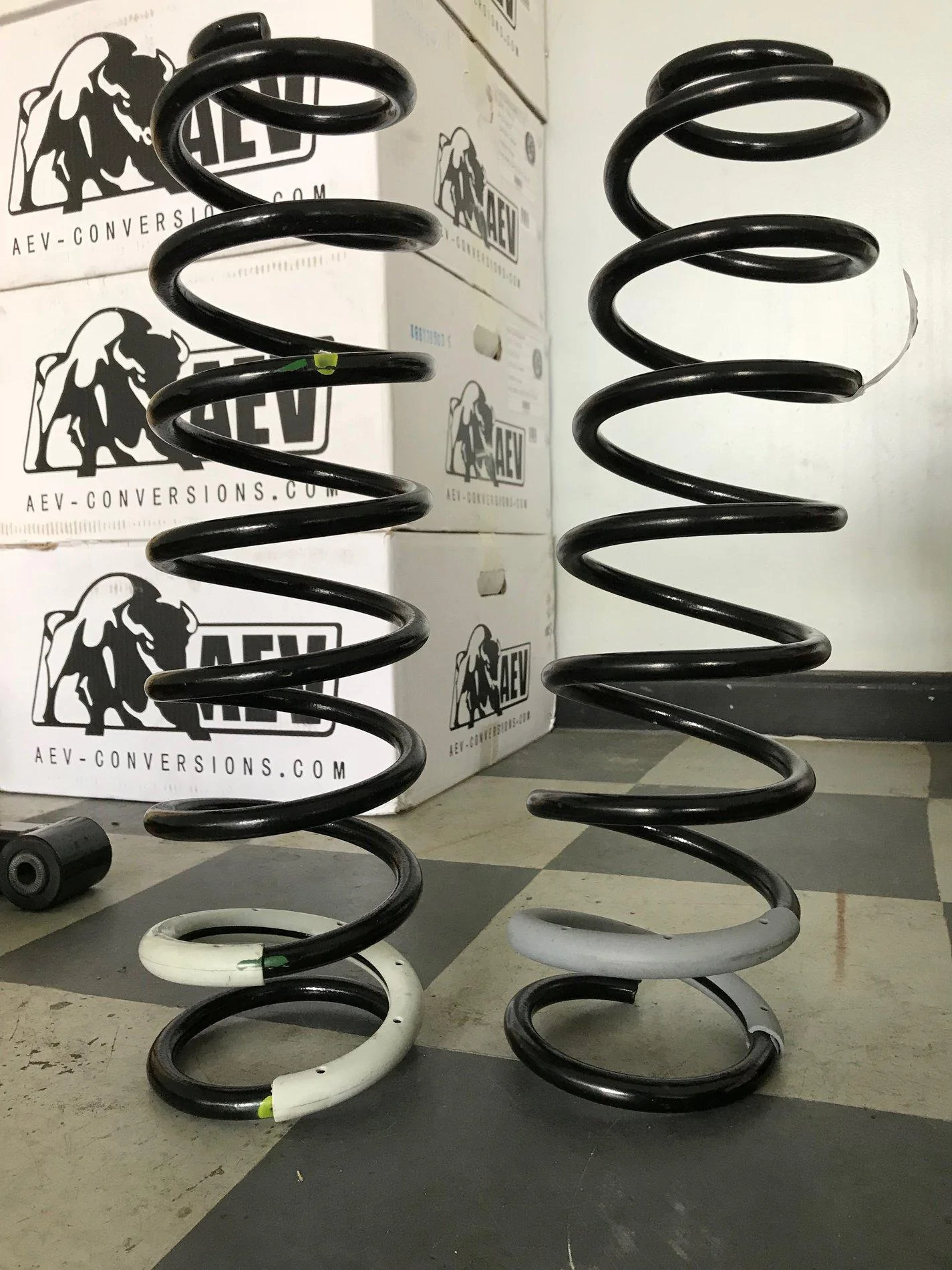 Jeep Wrangler JL My stock Rubicon springs (strange) IMG_2343