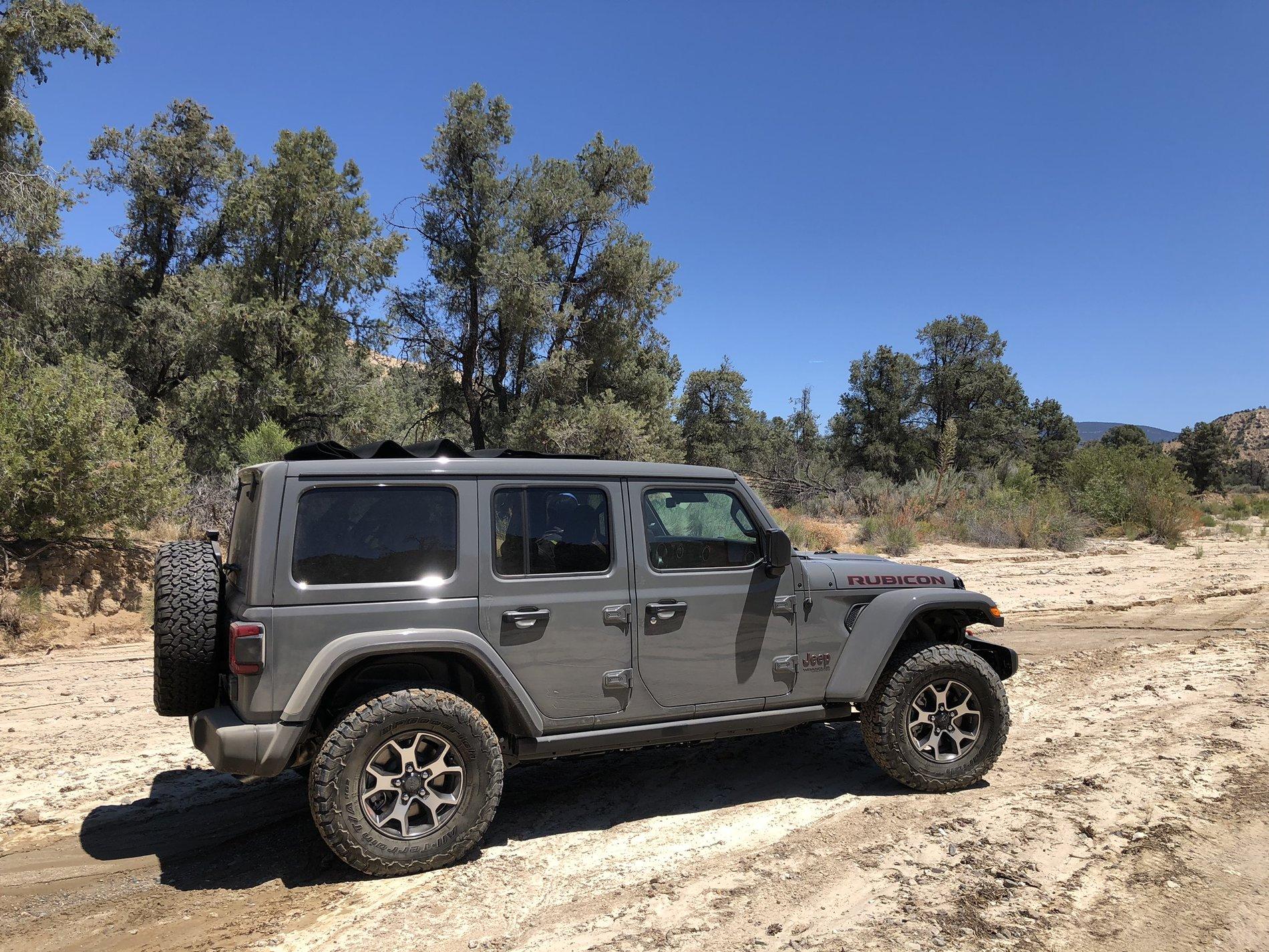 Jeep Wrangler JL Sting Grey opinions? D9E682CC-757B-4D88-97DE-790C9C350C68