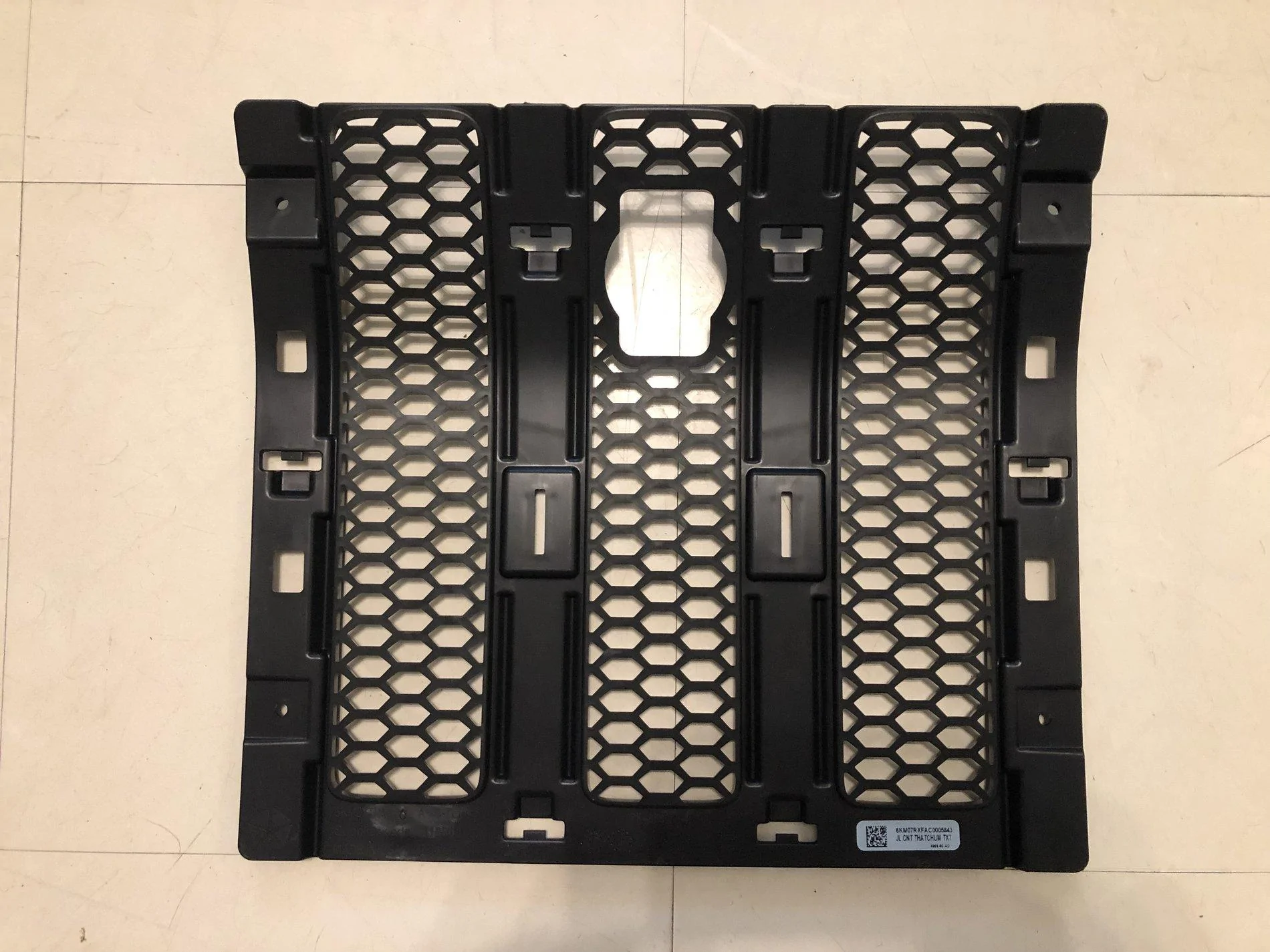 Jeep Wrangler JL MOPAR Hood Lock Kit Assembly Notes and Photos 6 Grill Insert Back