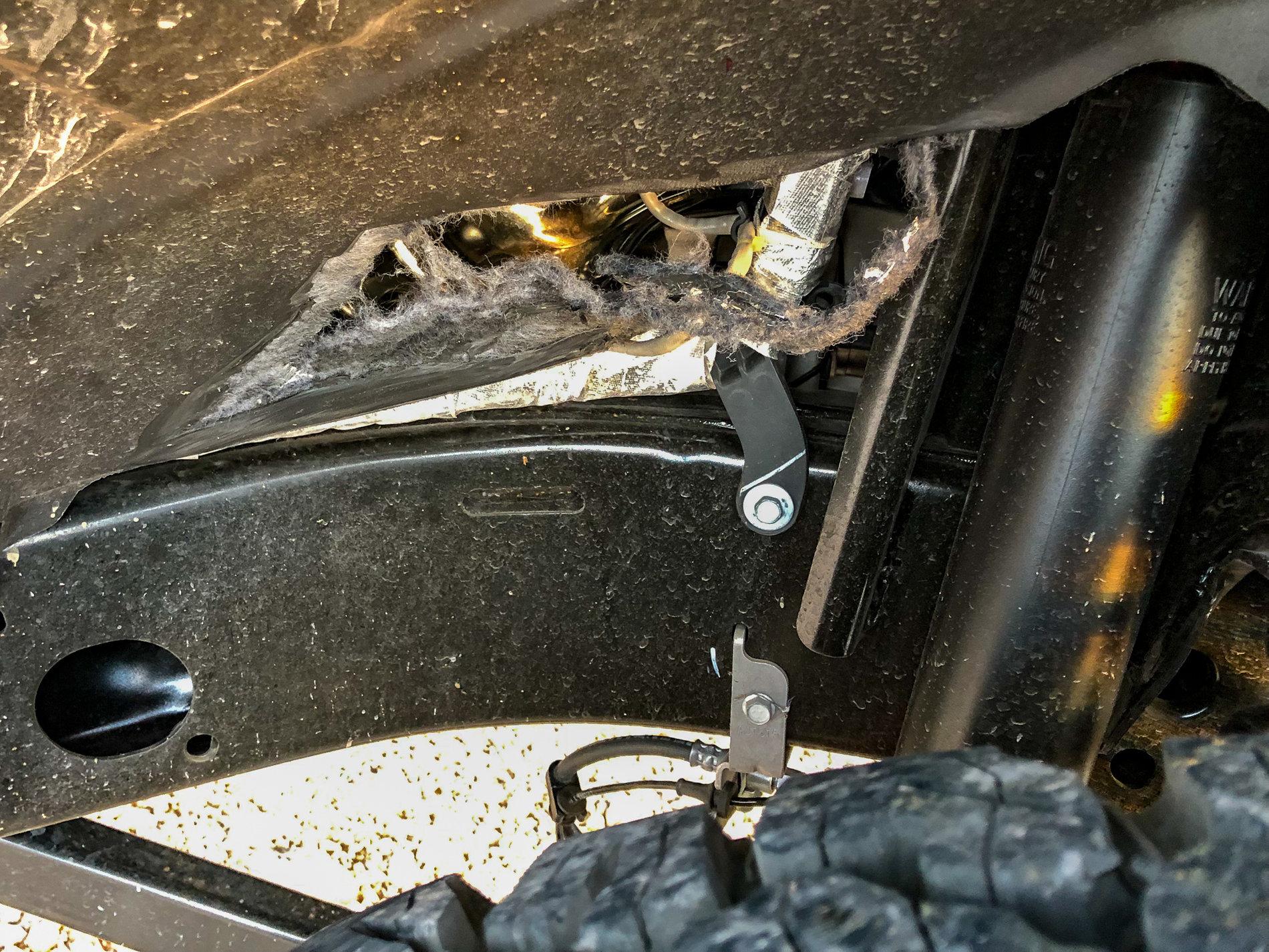 Jeep Wrangler JL Ripped Fender Liner IMG_2657