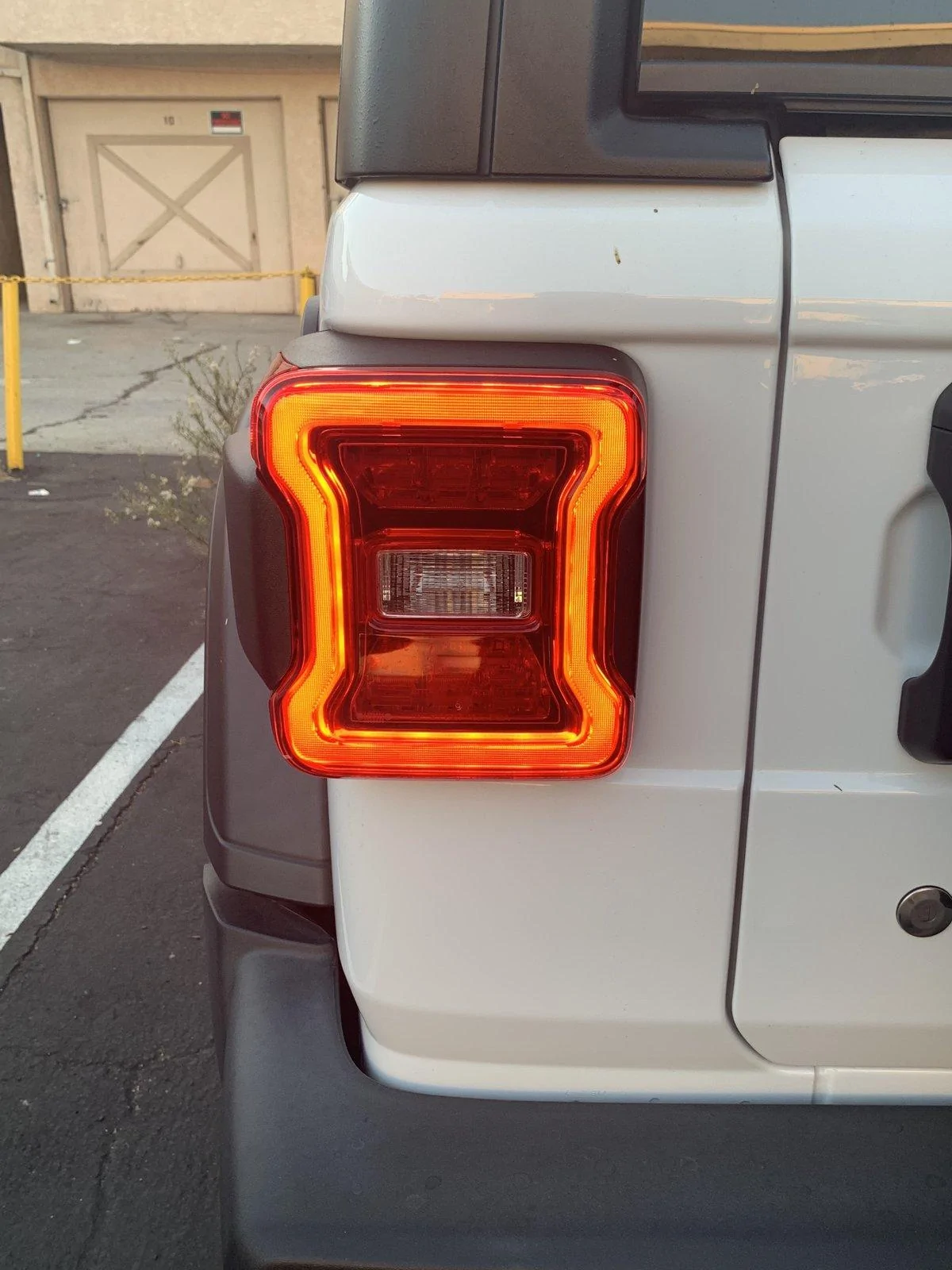 Jeep Wrangler JL Mopar LED taillights. 882A662F-797D-4AD8-98F6-D47872E36ADE