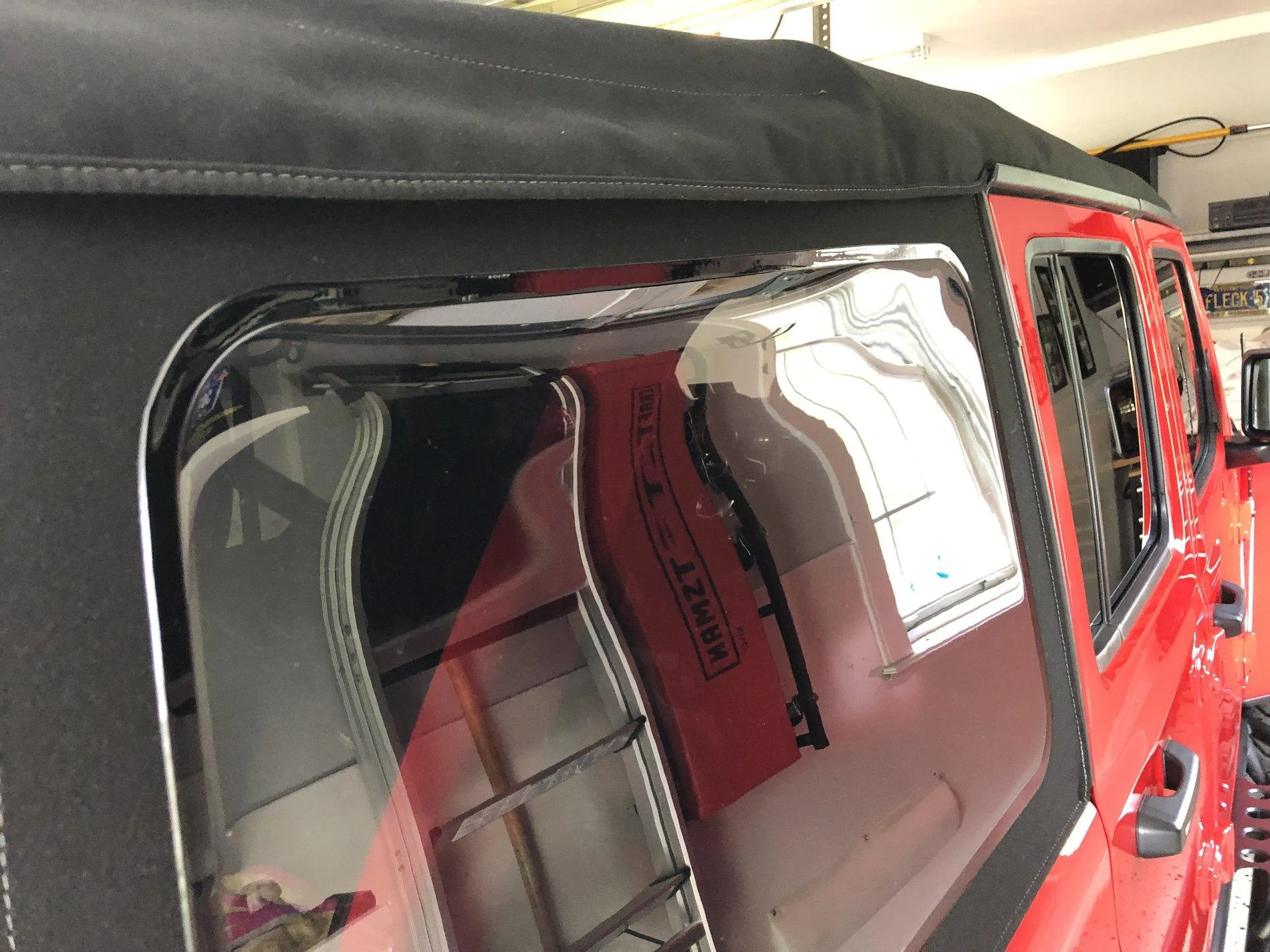 Jeep Wrangler JL Side window sag 4A3EFD92-8B9B-4FDB-BFB6-5587534E24F4