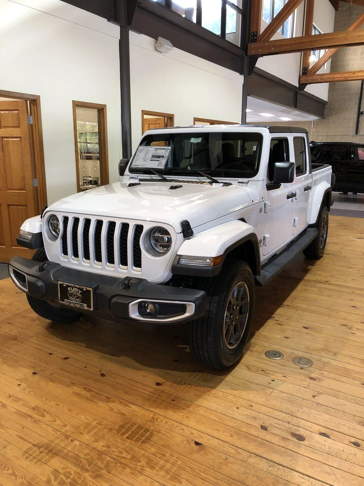 Jeep Wrangler JL Sahara vs. Rubicon? IMG_3866