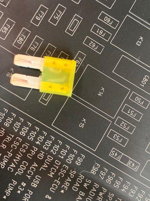 cigarette lighter doesnt work Front 12v (cig lighter) doesn't work anymore. | Jeep Wrangler Forums (JL /  JLU) -- Rubicon, 4xe, 392, Sahara, Sport