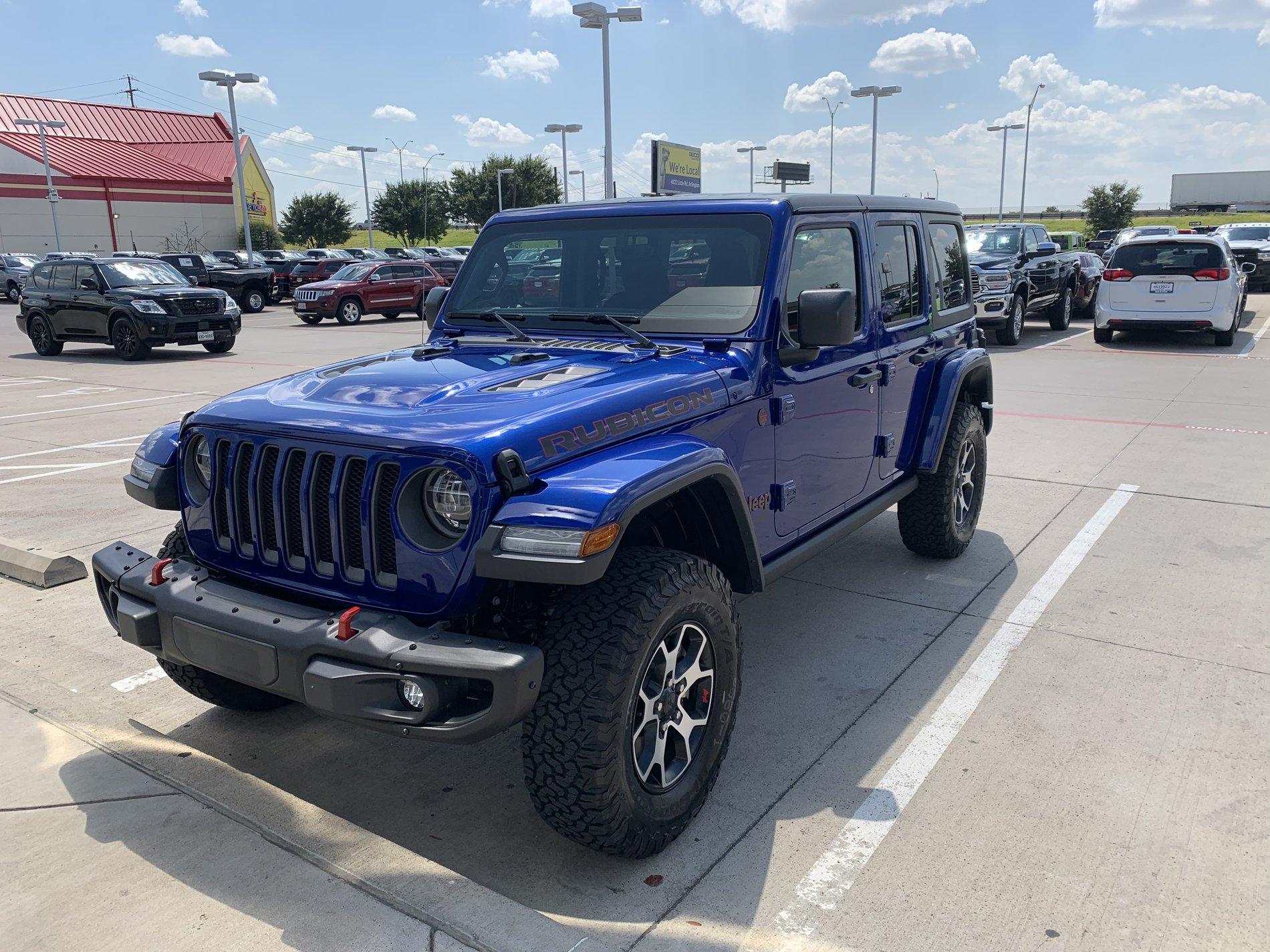 Jeep Wrangler JL New 2020 order 356EE840-3A1F-4401-A49A-B352D5F9E9AC