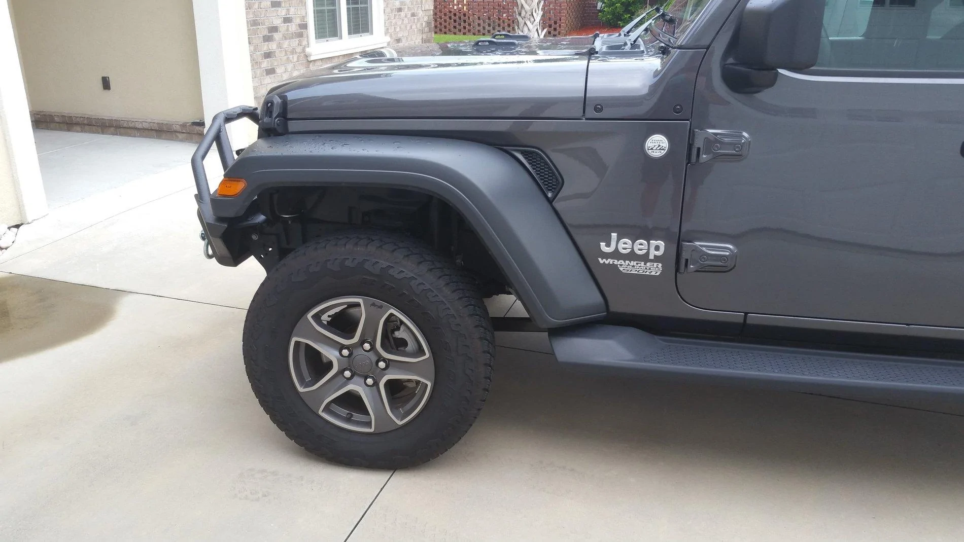 Jeep Wrangler JL Mopar LCA swap 68520956_529152507856124_6425840561709645824_n