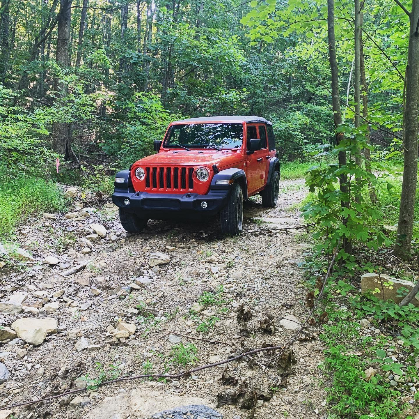 Jeep Wrangler JL Wheeling Stock - Let's See the Pics 6E16988B-8B45-4E29-8D30-F7E213189BC3