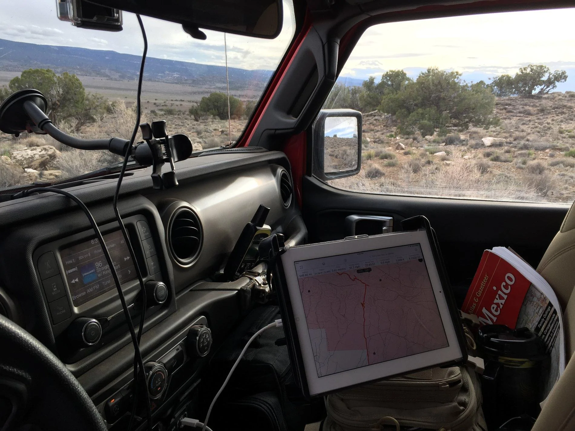 Jeep Wrangler JL iPad for GPS???? C0B7A78E-94F2-4B8B-BCF0-A9B3D91E681E