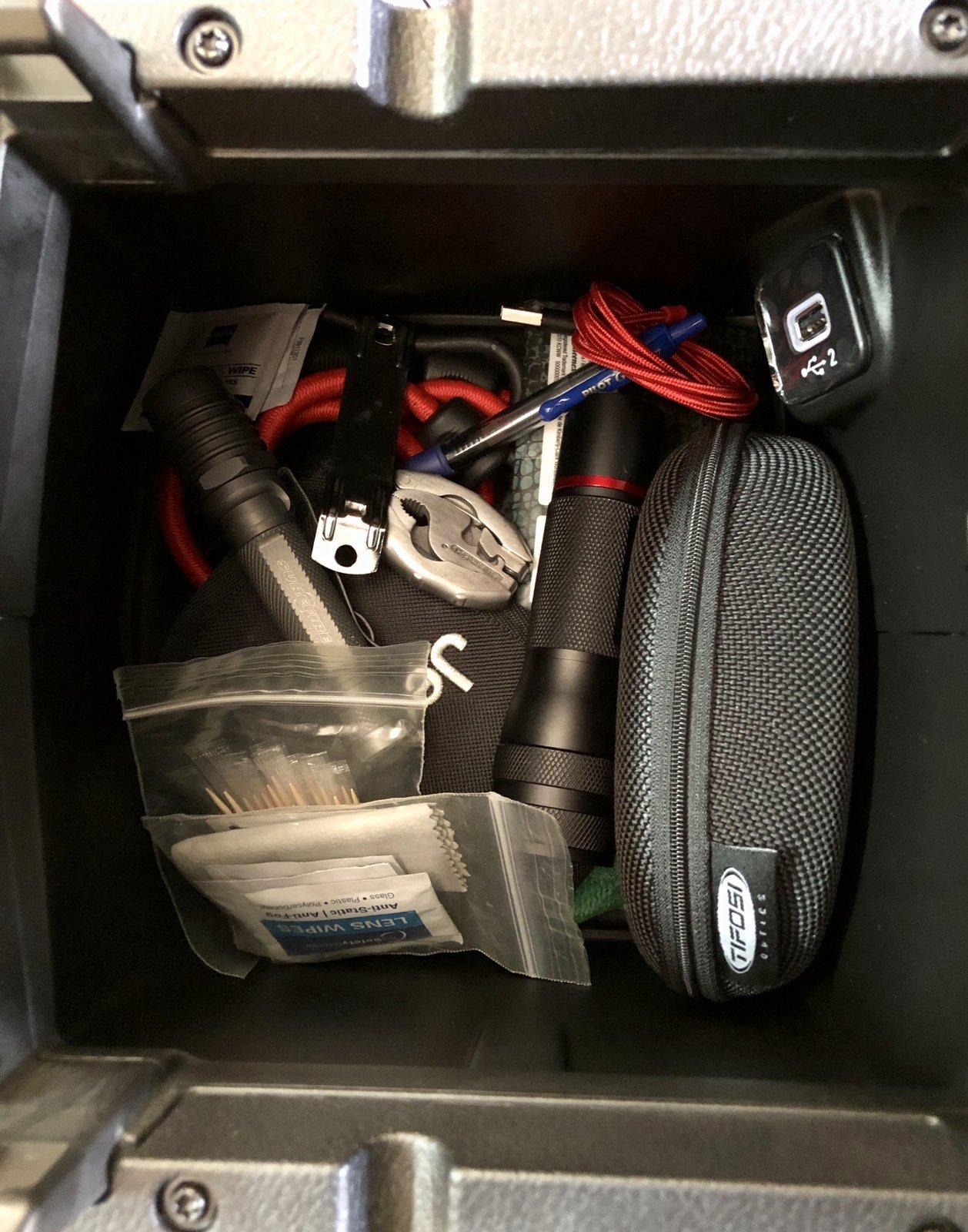 Jeep Wrangler JL Center console organizer fullsizeoutput_1742f