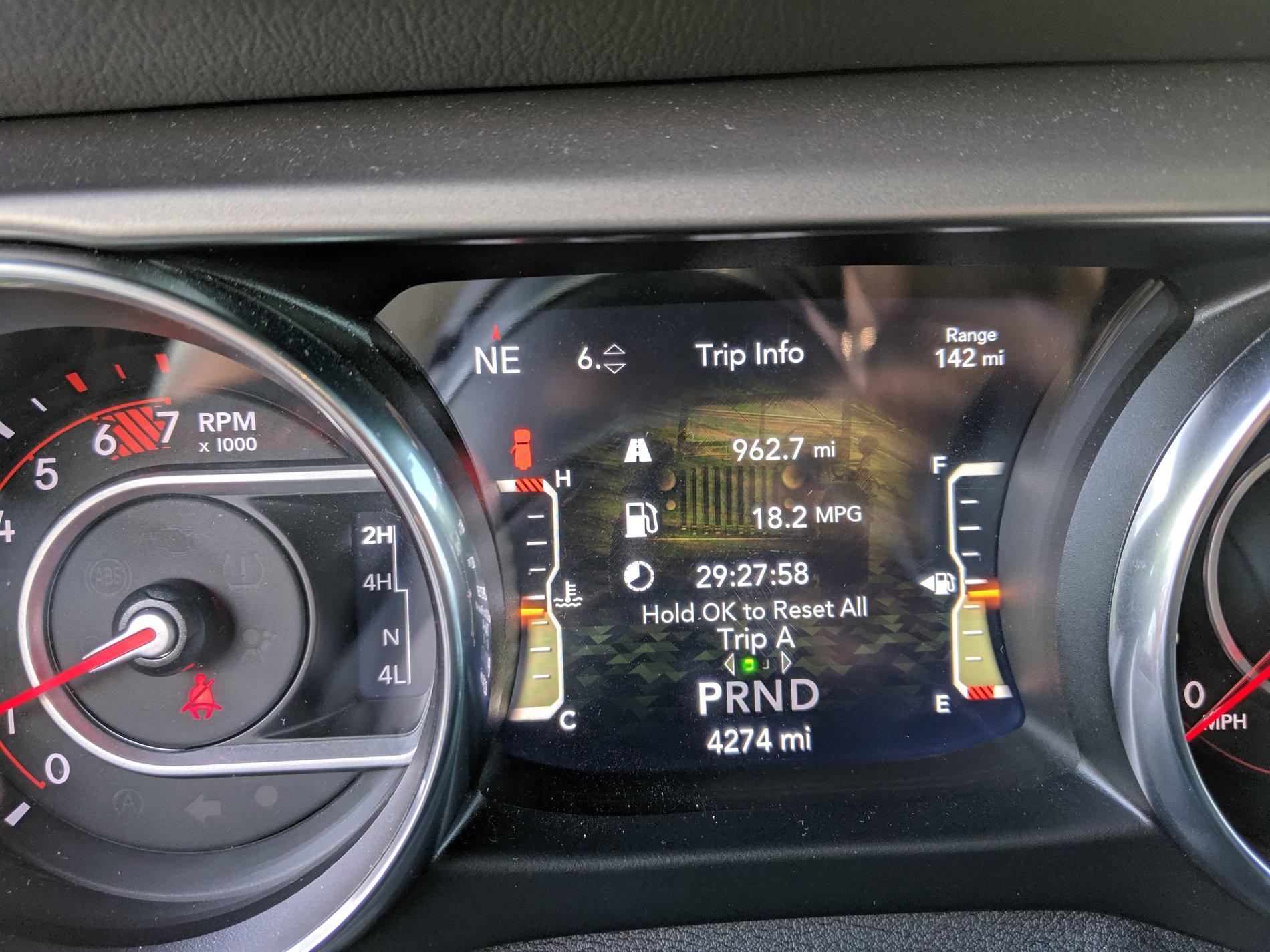 Jeep Wrangler JL 2.0 Turbo average MPGs IMG_20190825_171624