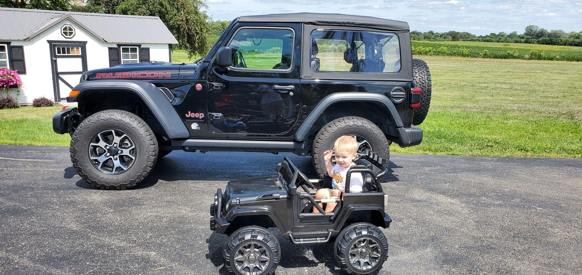 Jeep Wrangler JL Starting him young! 20190825_143901
