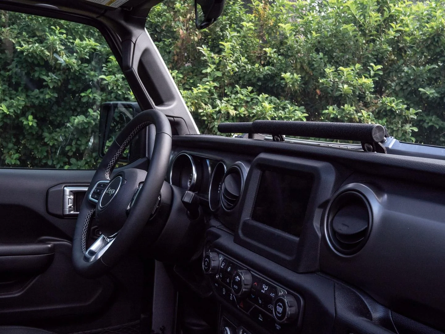 Jeep Wrangler JL Vector Offroad Mid Width E-Dock  JL/Gladiator 6E33182E-76CF-41AF-8951-75399C99A3DD