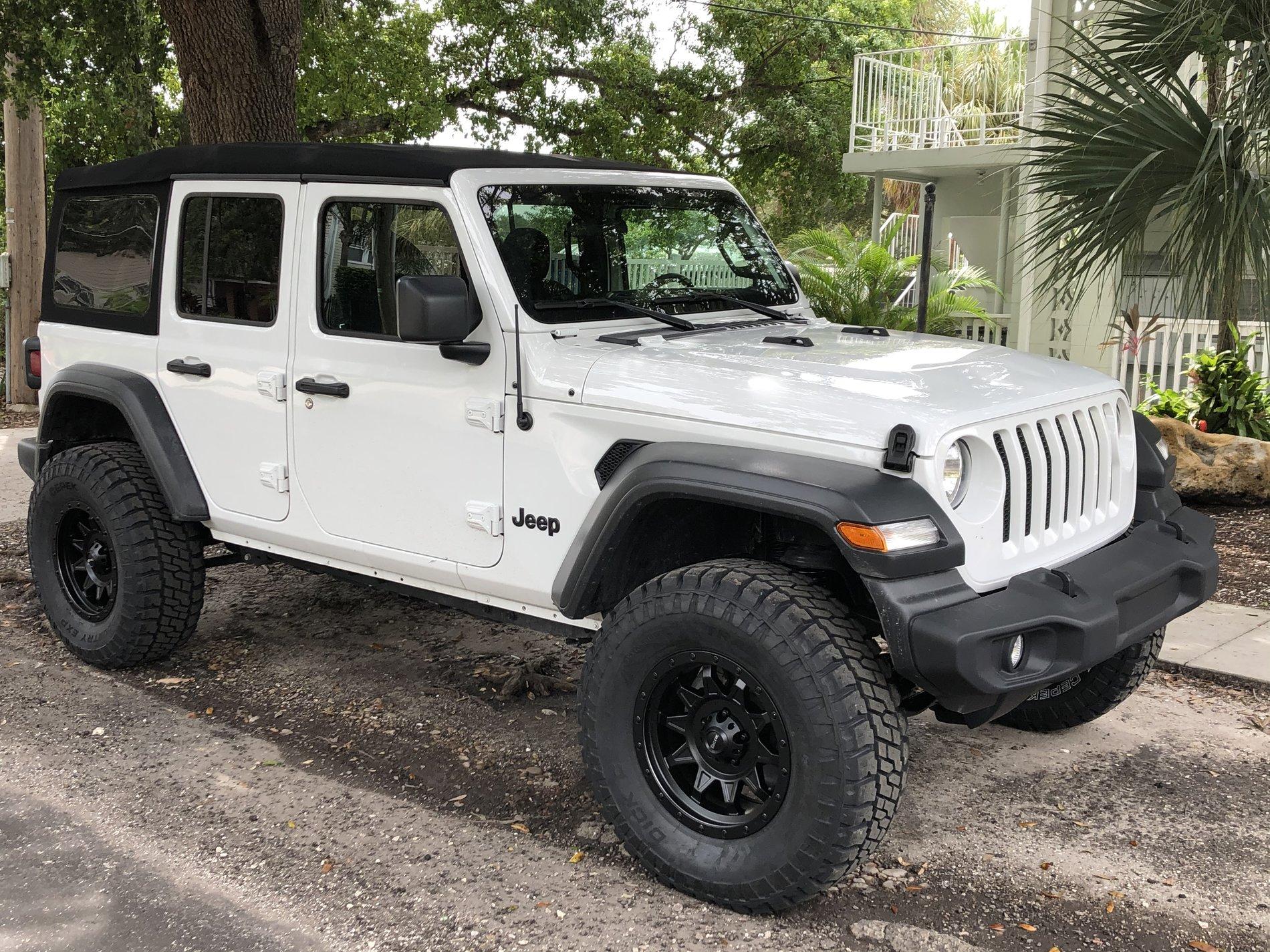 Jeep Wrangler JL Why is picking out rims so difficult!? FE43A929-98C8-4576-A8C8-D13296AD49C9