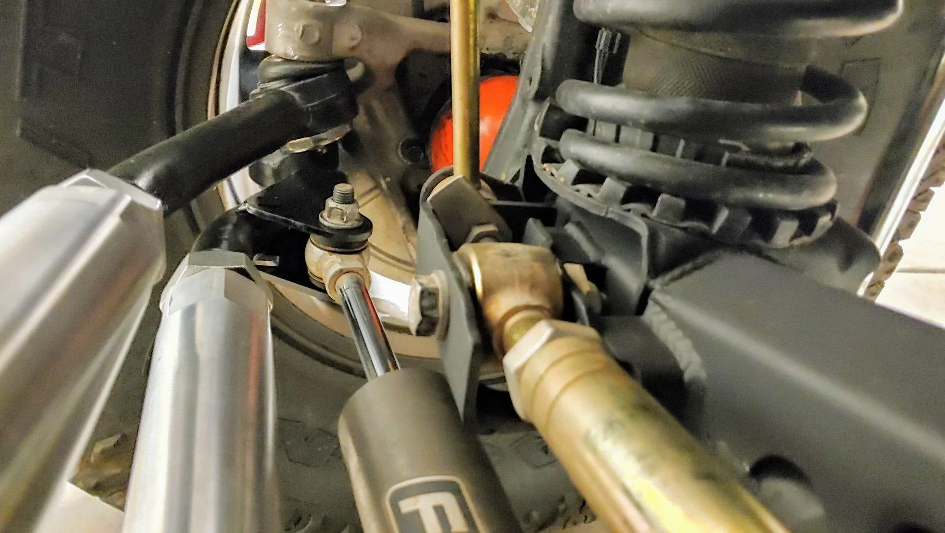 Jeep Wrangler JL Massive 2" aluminum steering 0827190714b_HDR~2
