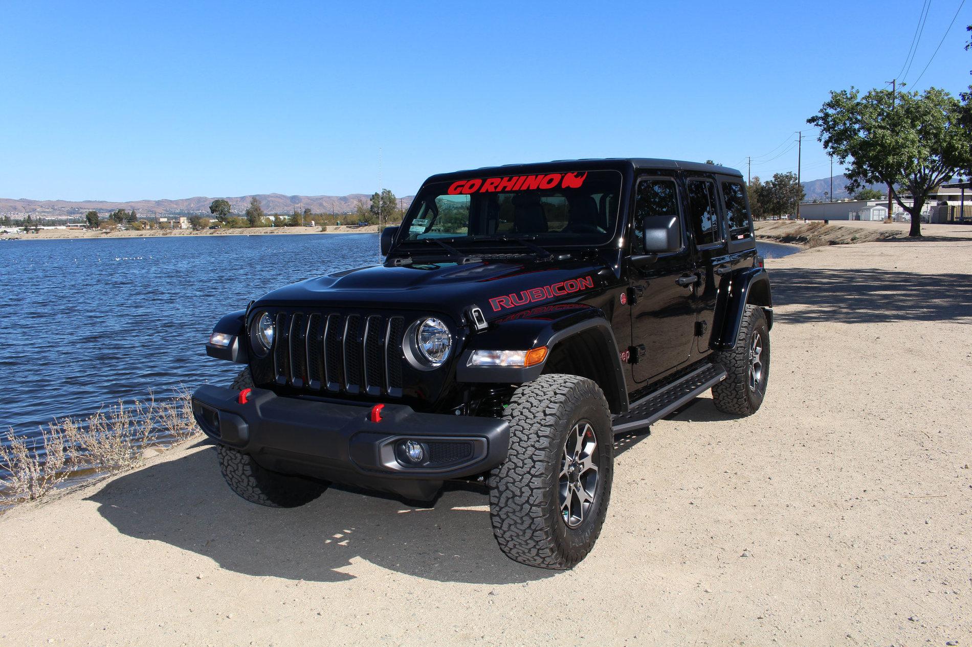 Go-Rhino-RB20-Running-Boards-Jeep-Wrangler-JL-69450673PC-69450673T-Installed-High.jpg