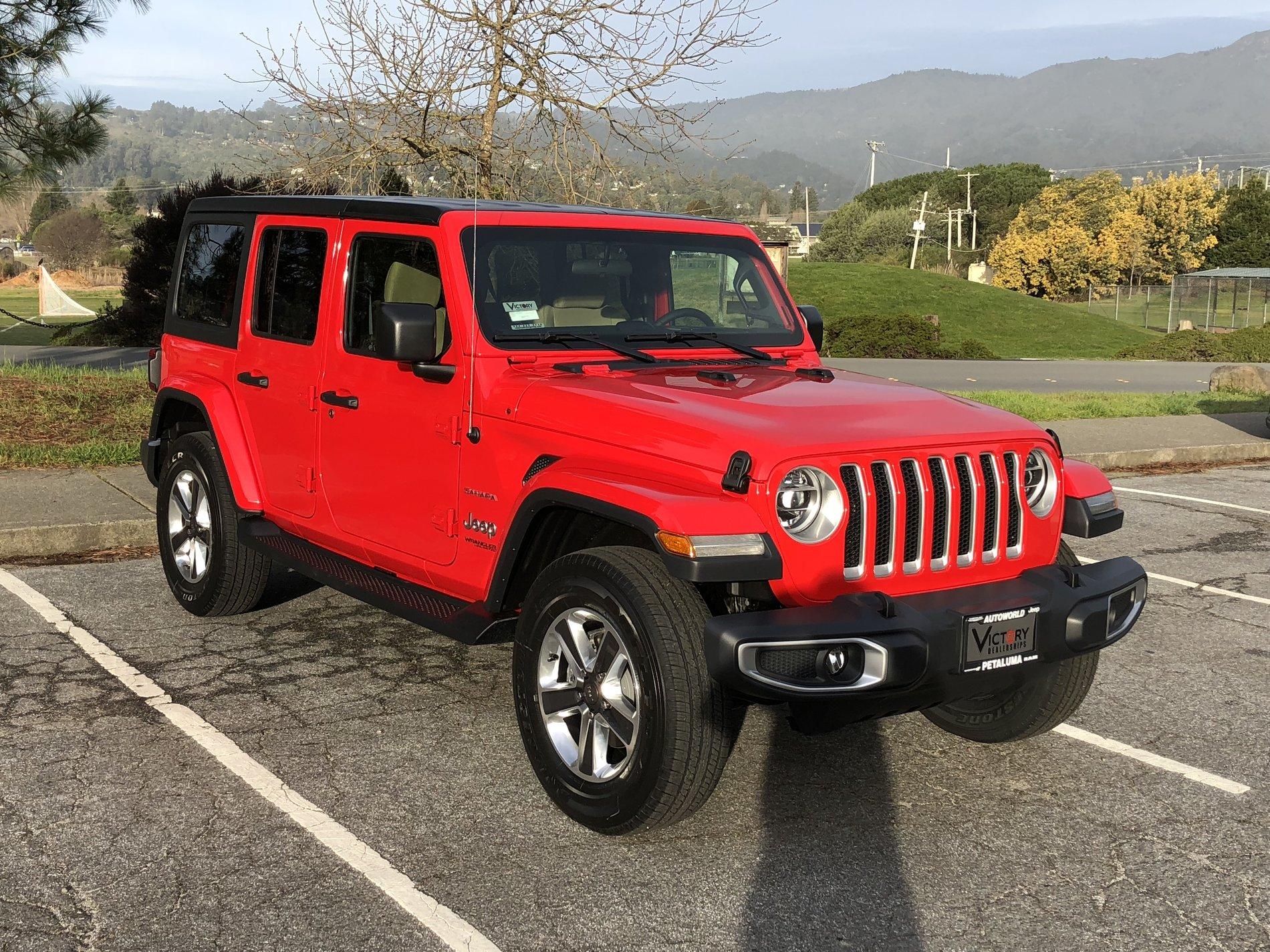 Jeep Wrangler JL Firecracker Red Sahara IMG_0071.JPG