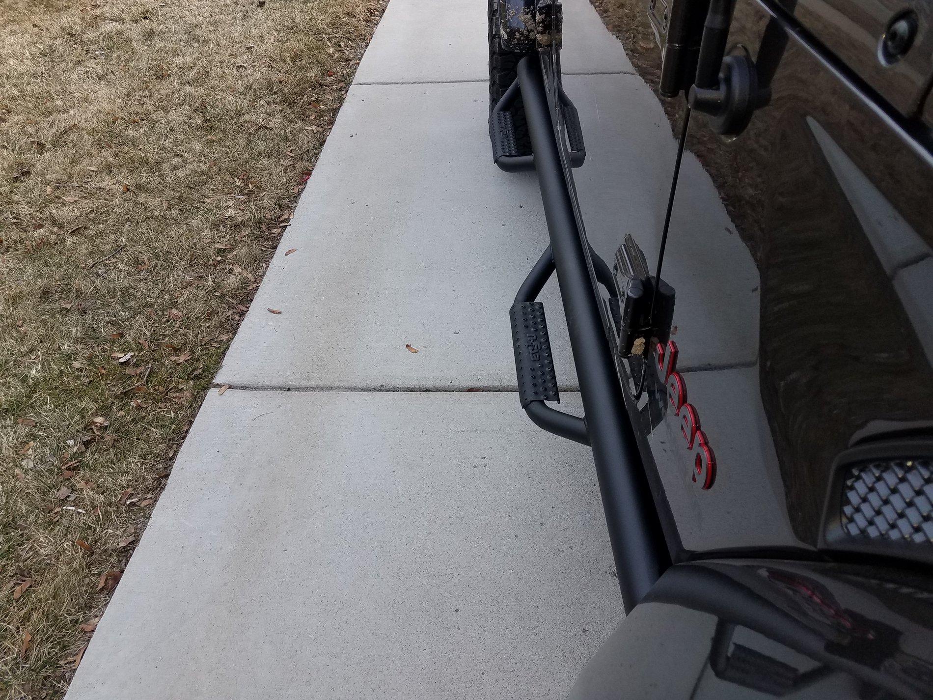 Jeep Wrangler JL What side steps / rock rails to add to JL Wrangler? 20180320_190531