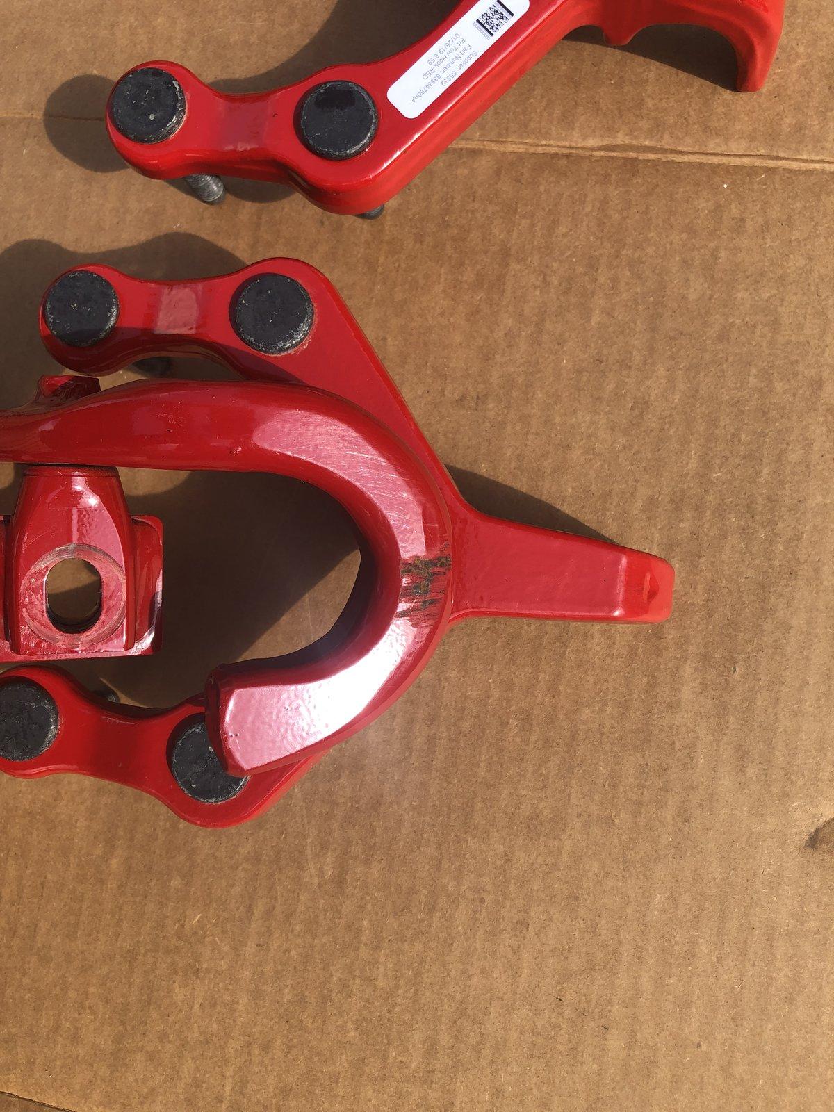 Jeep Wrangler JL Rubicon Tow Hooks Front & Rear IMG_4026.JPG