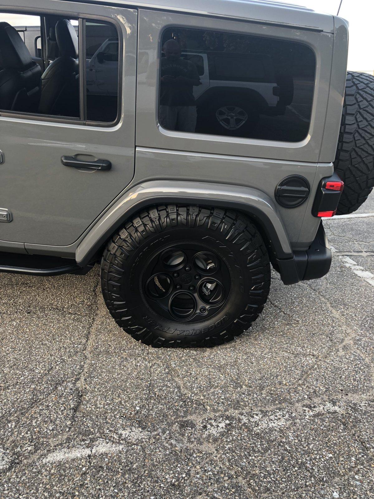 Jeep Wrangler JL AEV 2.0 Spacer for Rubicon 581A8221-5605-43C3-89BC-7BE5A8AEE28E