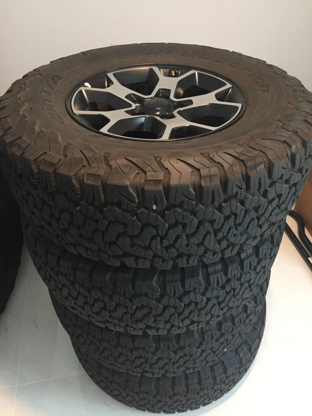 Jeep Wrangler JL Rubicon wheels/tires 20190828_110329_IMG_2916