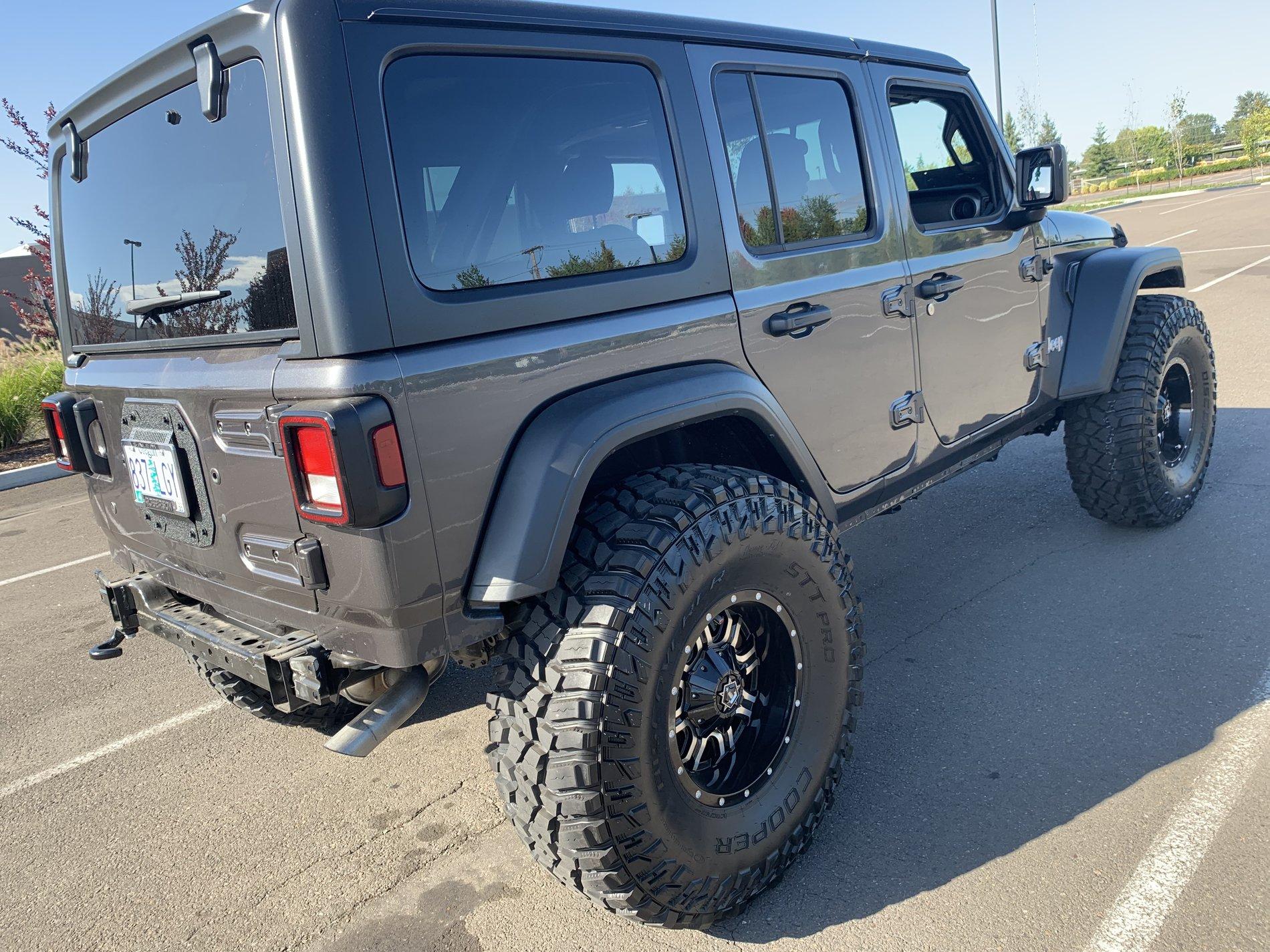 Jeep Wrangler JL 40'S on your JL 9AD8F8D3-0466-4723-812C-4DC486C720D5