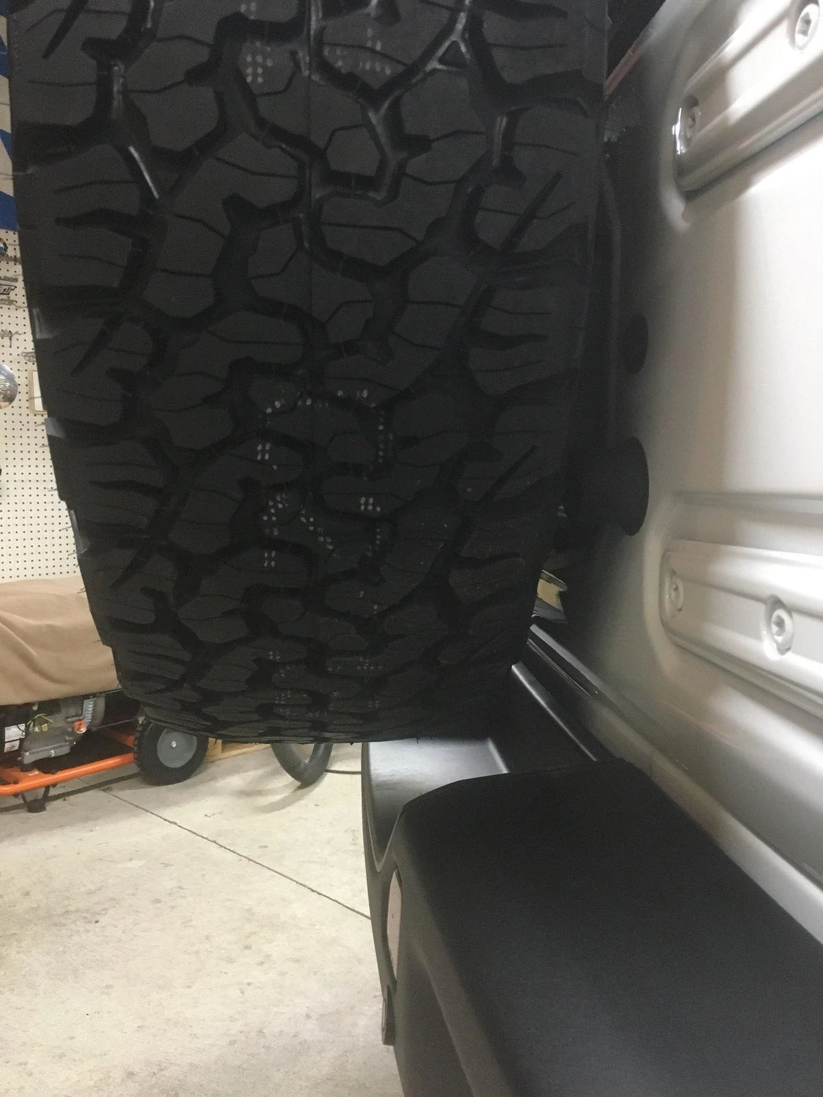 Jeep Wrangler JL Tailgate Bumpstops? upload_2019-9-4_10-10-20