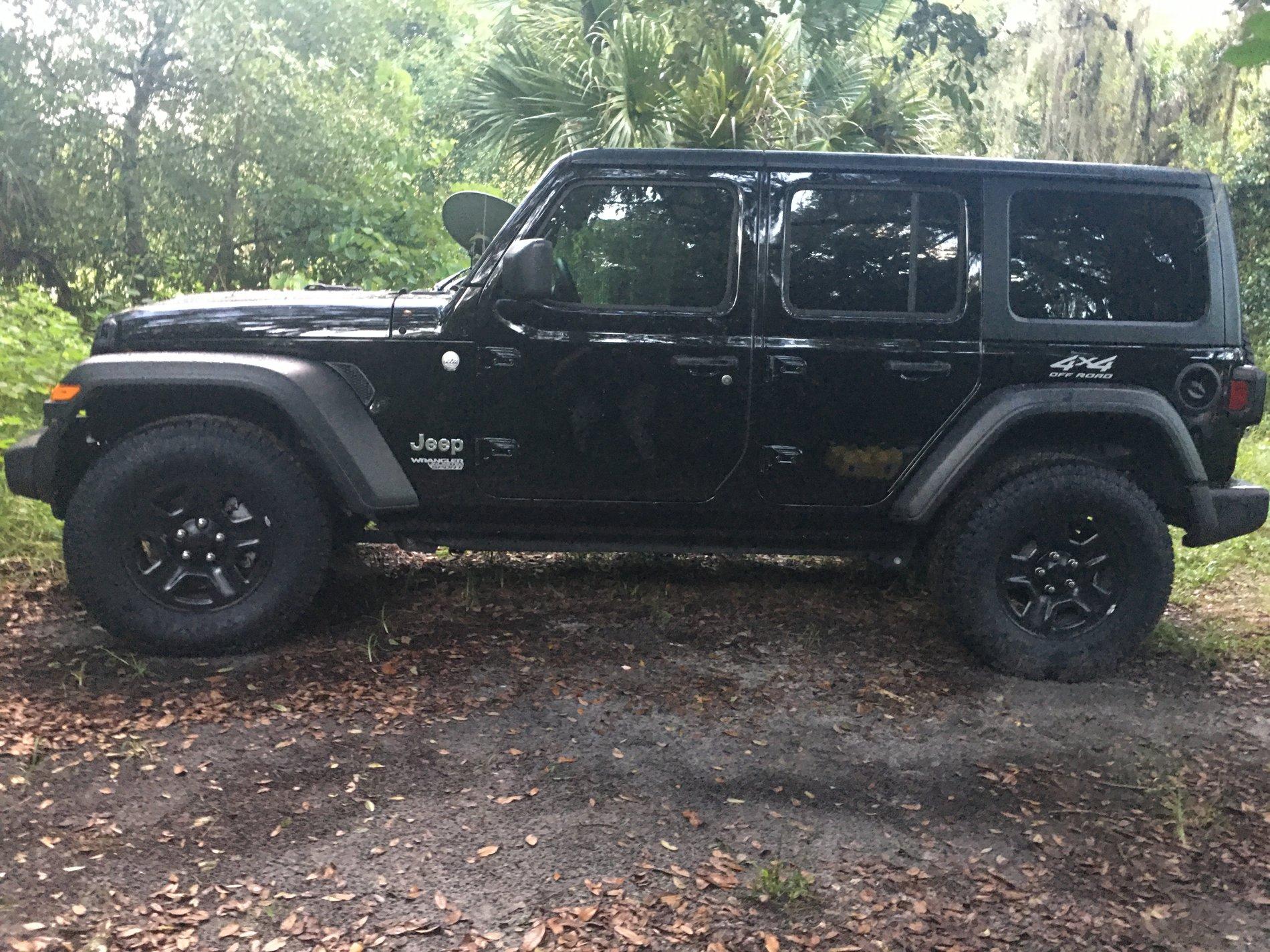 Jeep Wrangler JL JLU Sahara Tire upgrade HELP! EDB0827A-5592-45E1-A4EC-B3BBA14C2924