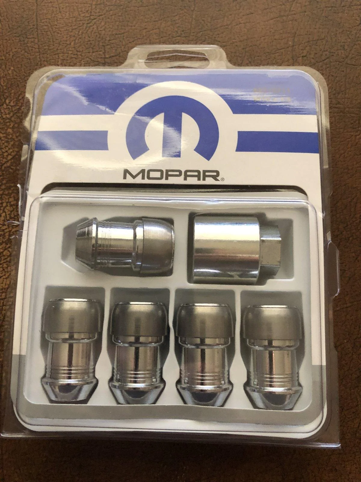 Jeep Wrangler JL Mopar JL Wheel Locks A0728B25-8F5F-4107-BA4C-1F7078CB1E89