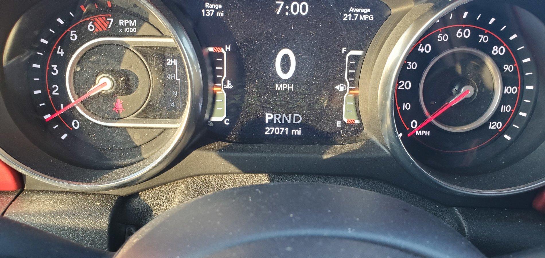 Jeep Wrangler JL Anyone Else Having This Issue (Driving It Too Much) 20190911_190015