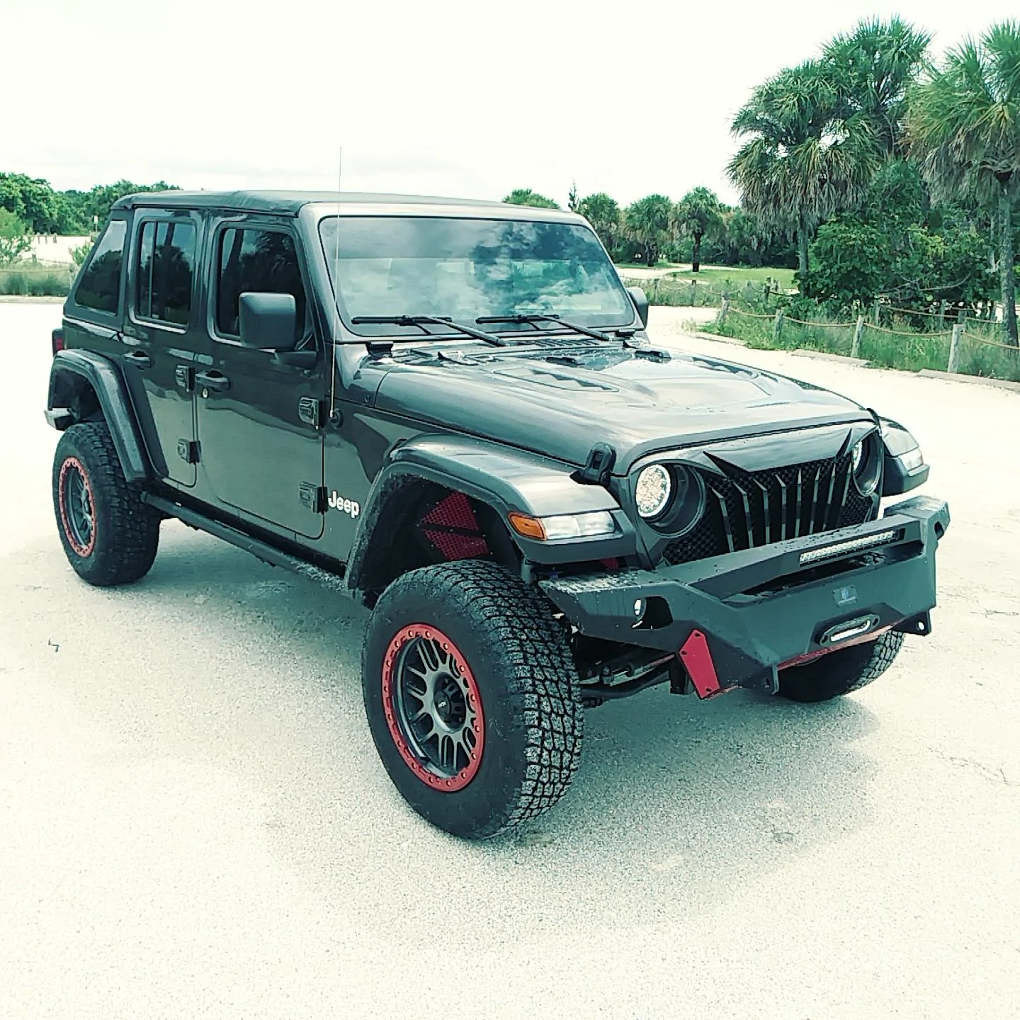 Jeep Wrangler JL Hellion Message_1565885577504