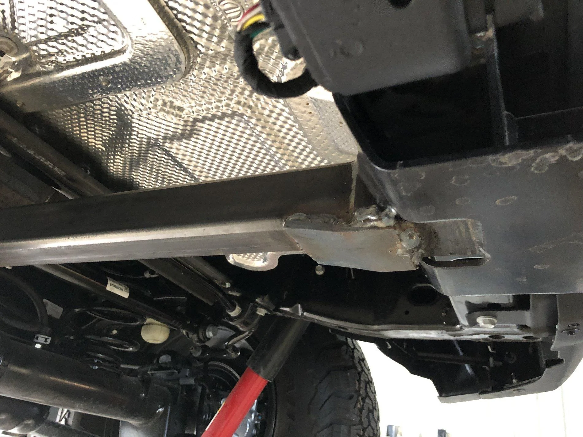 Jeep Wrangler JL JLU pulling a travel trailer? No problem! Rubicon Hitch 1