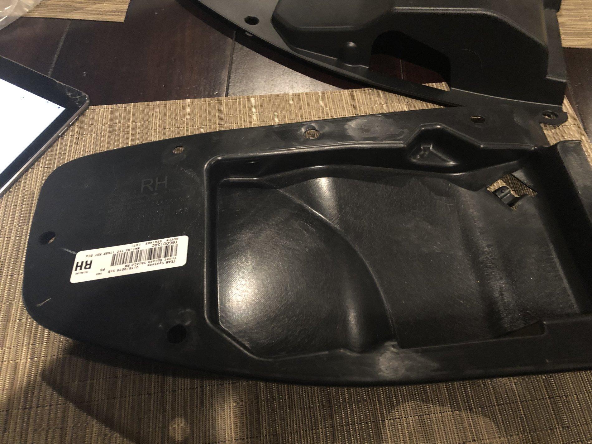 Jeep Wrangler JL Plastic front bumper splash guards FREE BBB19B48-8B6B-4BE8-9C64-7B847D926207